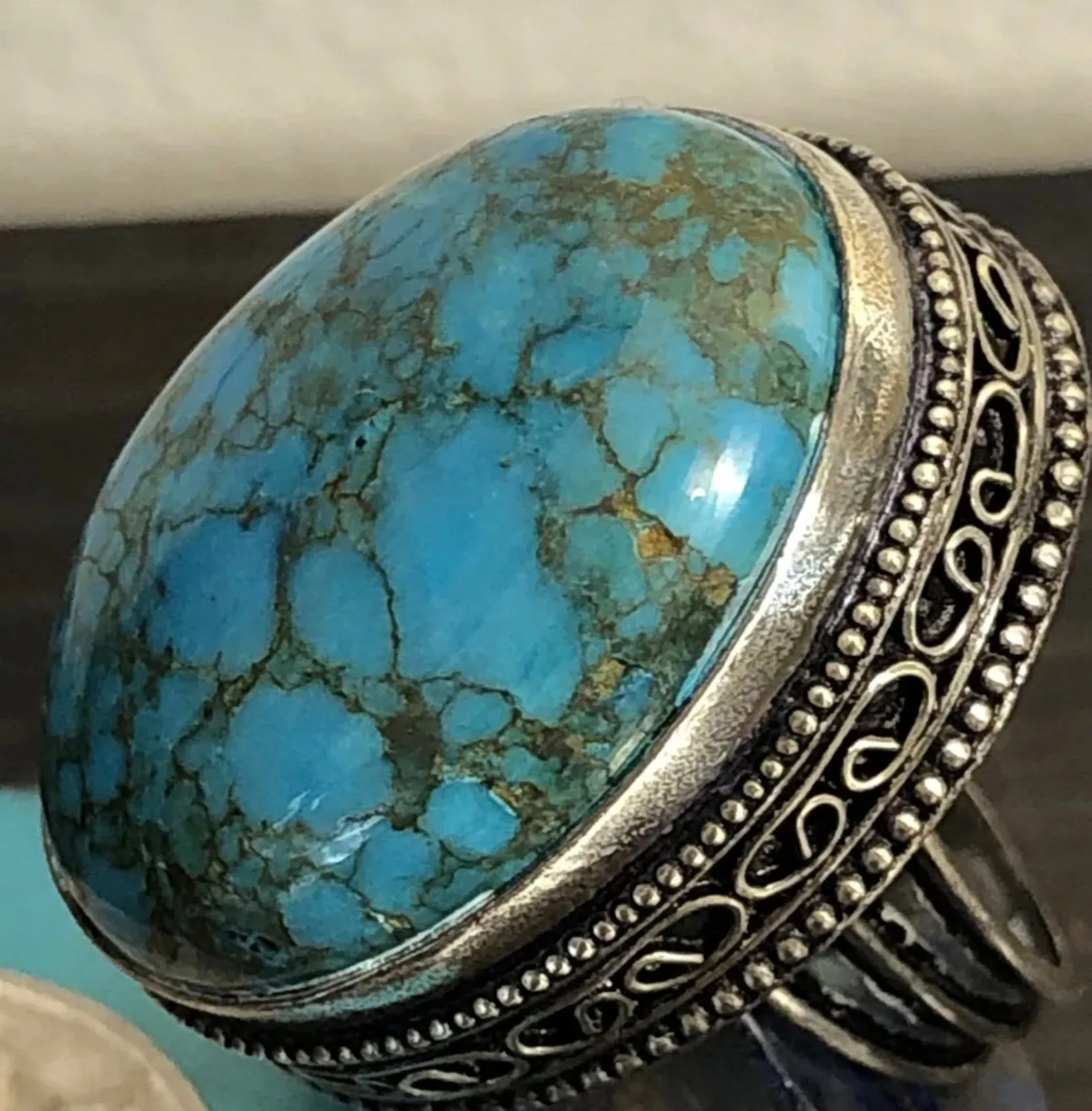 Bisbee Turquoise Oval Ring 7