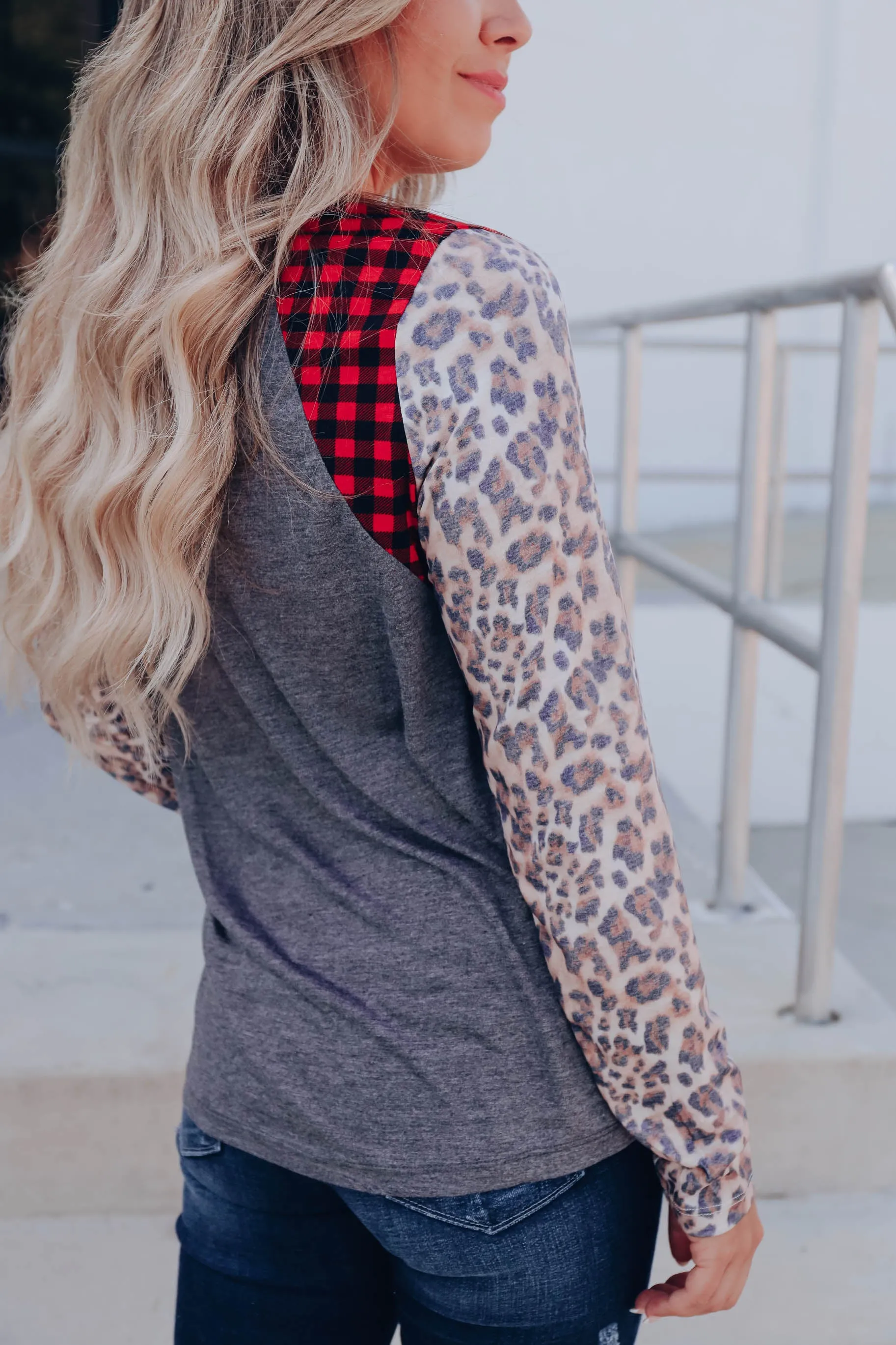Countryside Glamour Raglan Sleeve Top - Grey