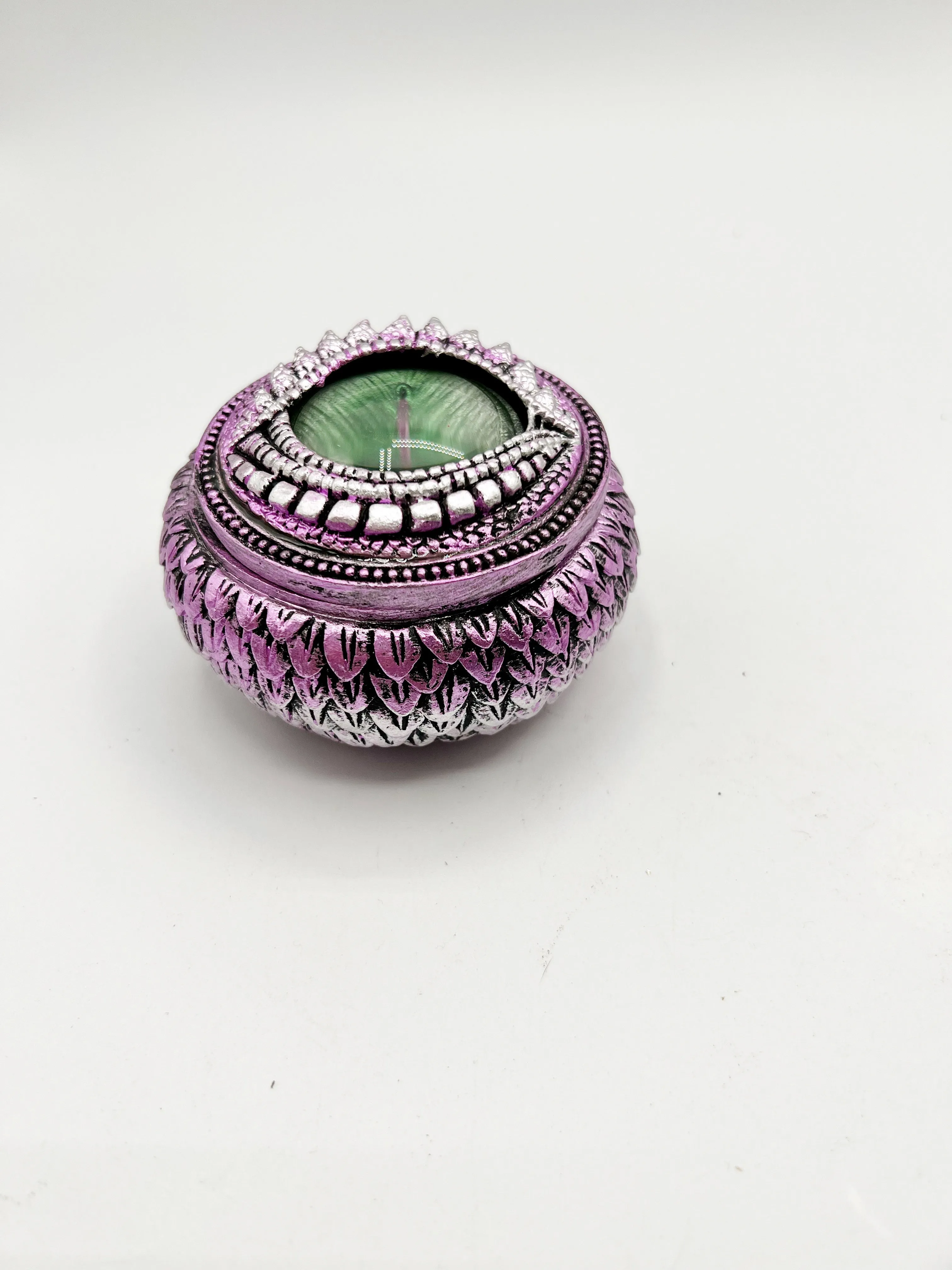 Dragon eye boxes
