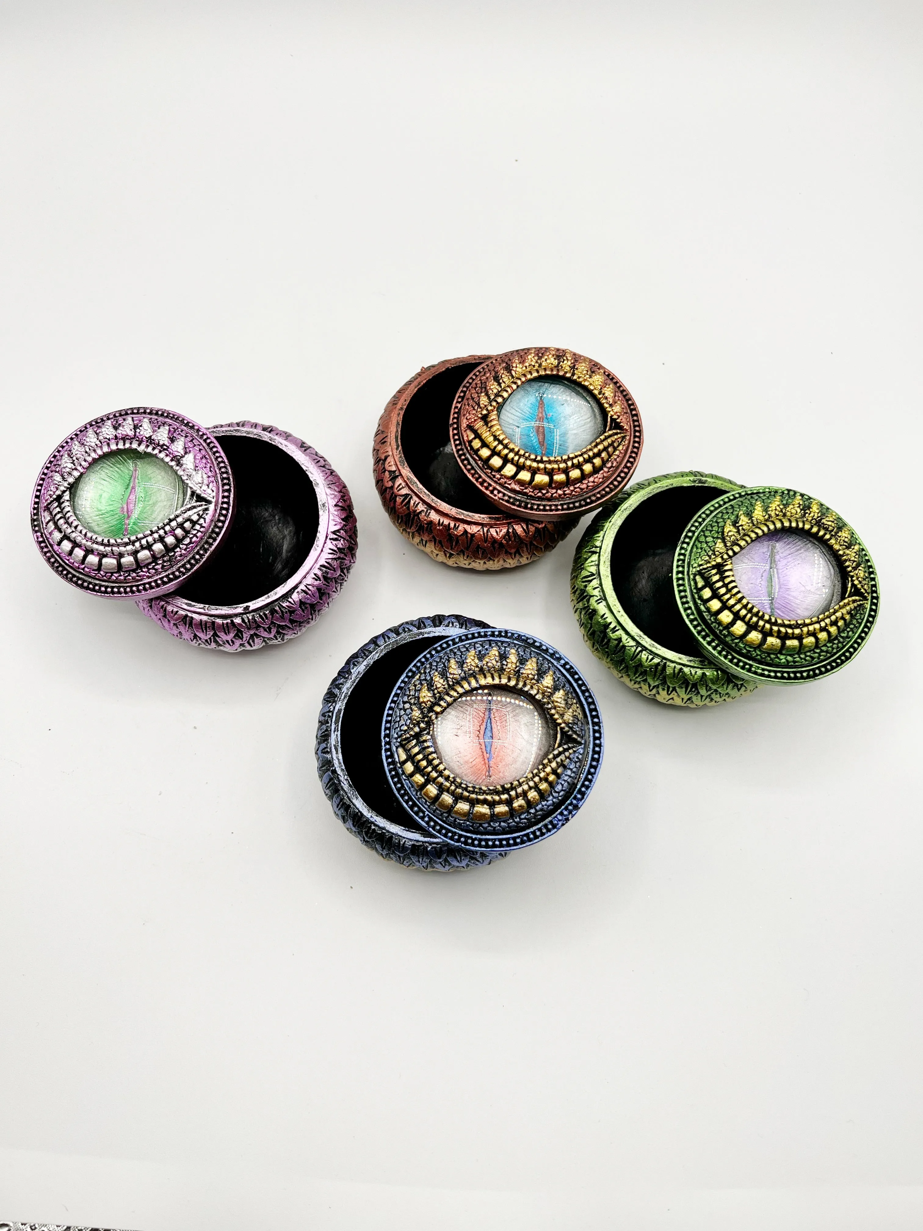 Dragon eye boxes