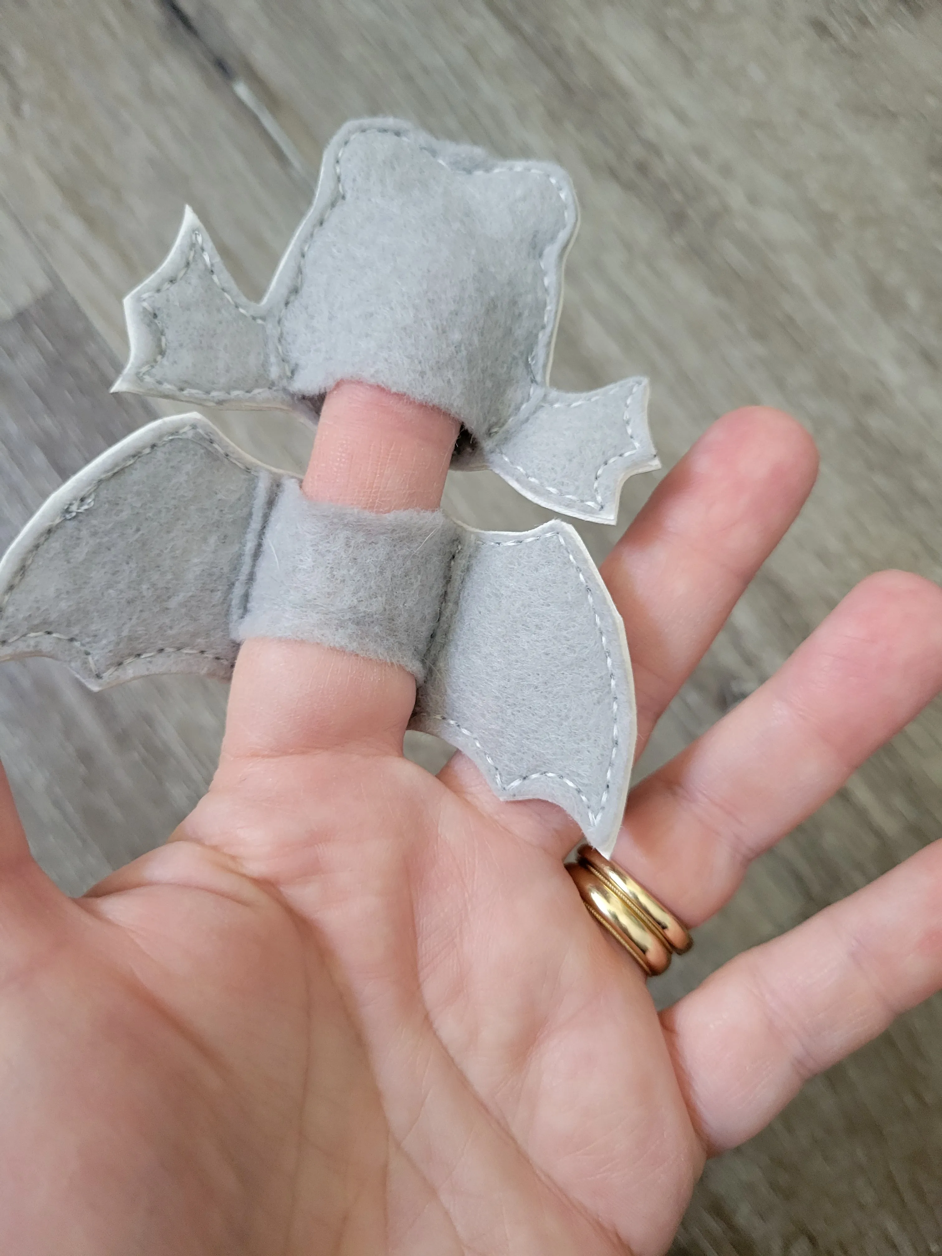 Dragon Finger Puppets, Children's Pretend Play Toys, Gift for Storytellers