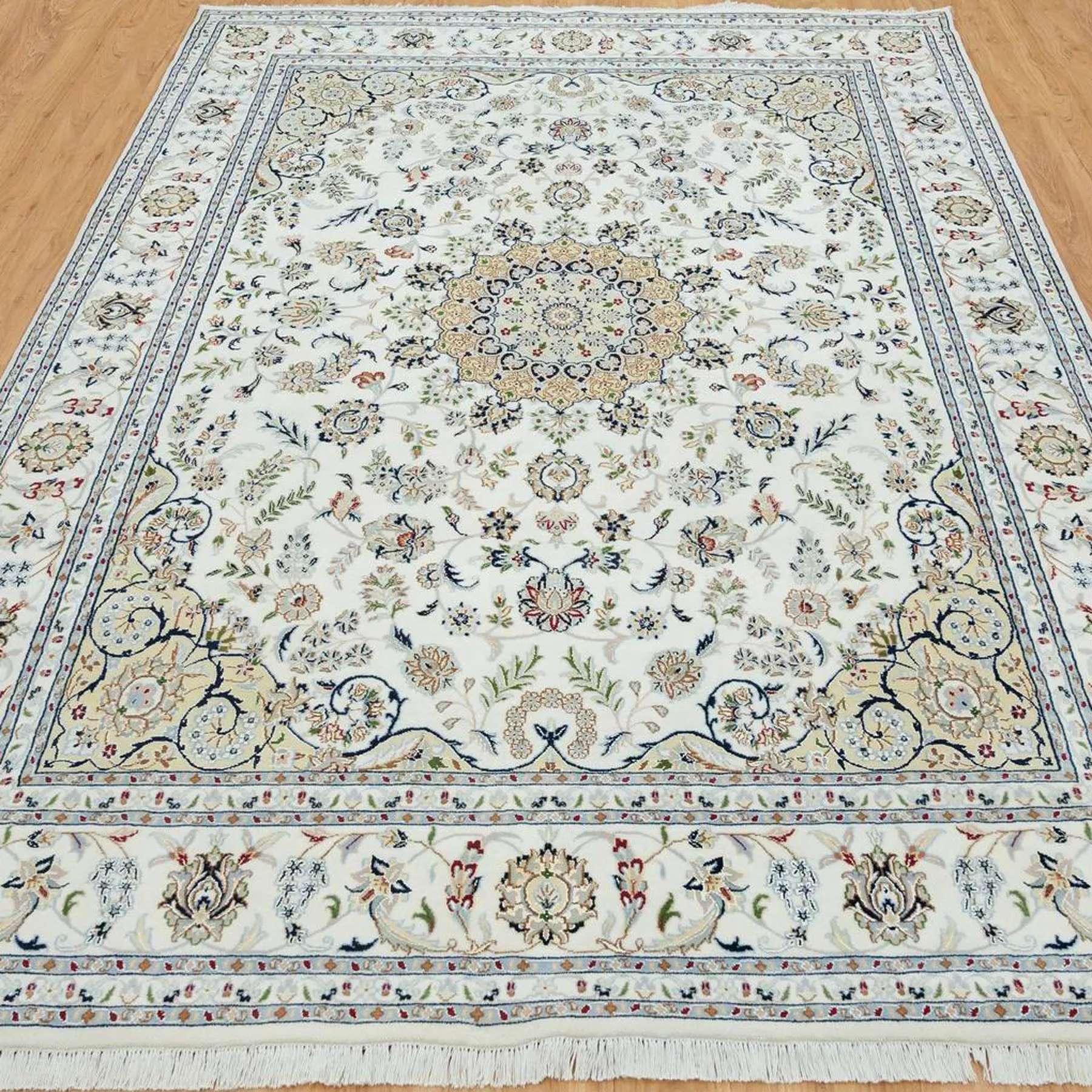 Fine Traditional Nain Design Hand-Knotted Wool & Silk Handmade Rug (Size 8.0 X 10.0) Cwral-9822