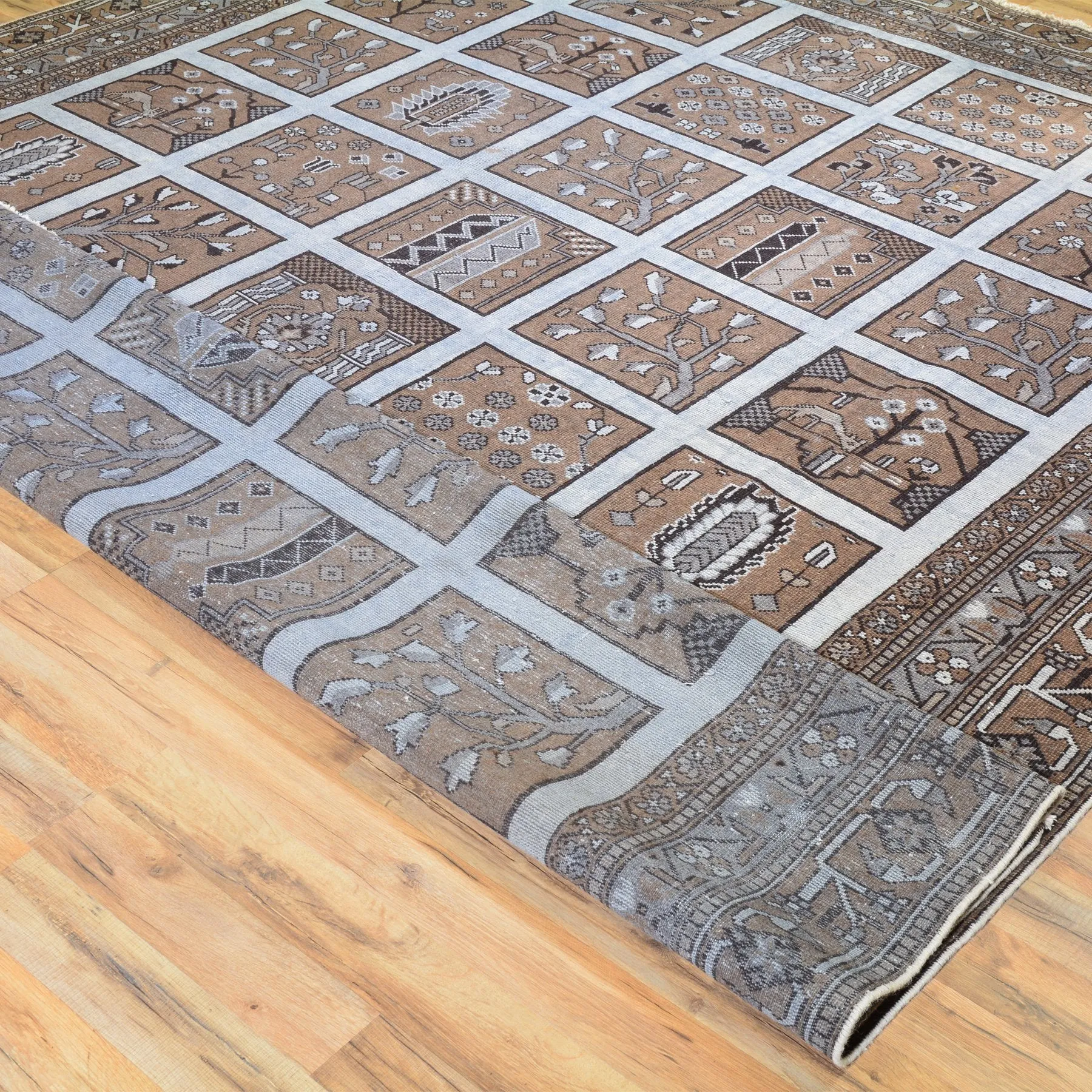 Hand-Knotted  Bakhtyari Overdyed Handamde Wool Rug (Size 9.4 X 12.5) Brrsf-1194