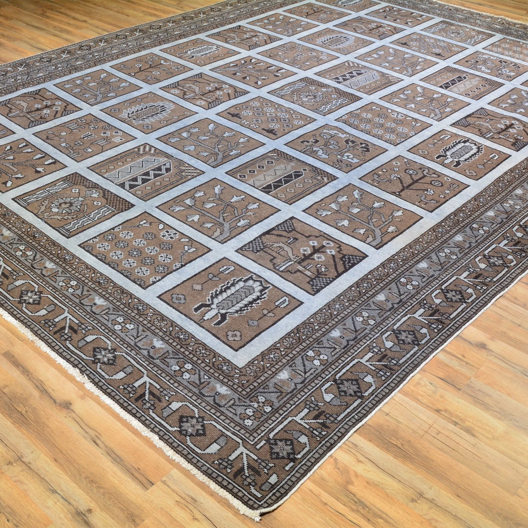 Hand-Knotted  Bakhtyari Overdyed Handamde Wool Rug (Size 9.4 X 12.5) Brrsf-1194