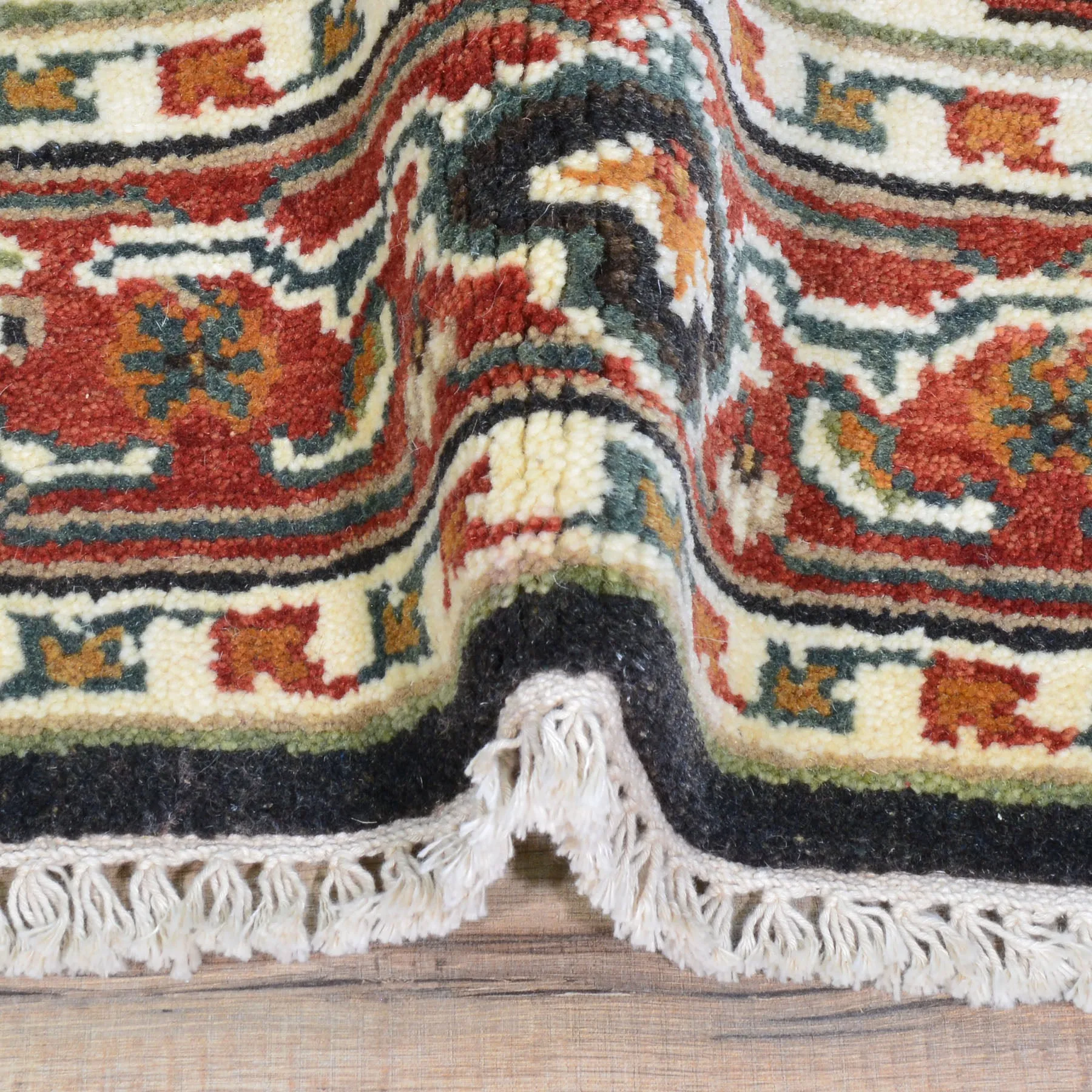 Hand-Knotted Black Serapi Heriz Oriental Wool Rug (Size 3.11 X 5.10) Cwral-9090