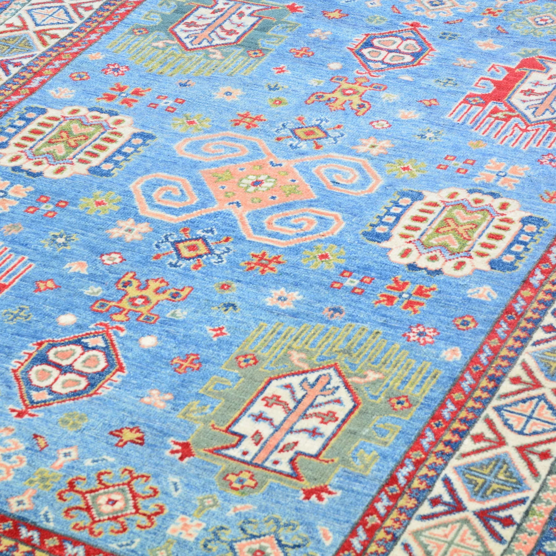 Hand-Knotted Caucasian Design Kazak Wool Handmade Rug (Size 4.0 X 5.9) Cwral-10611