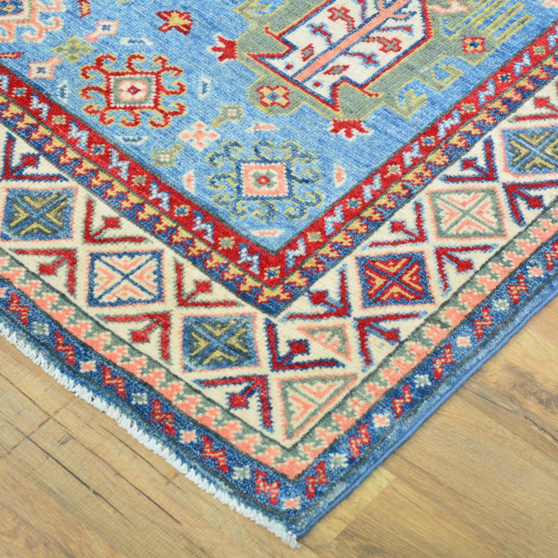 Hand-Knotted Caucasian Design Kazak Wool Handmade Rug (Size 4.0 X 5.9) Cwral-10611