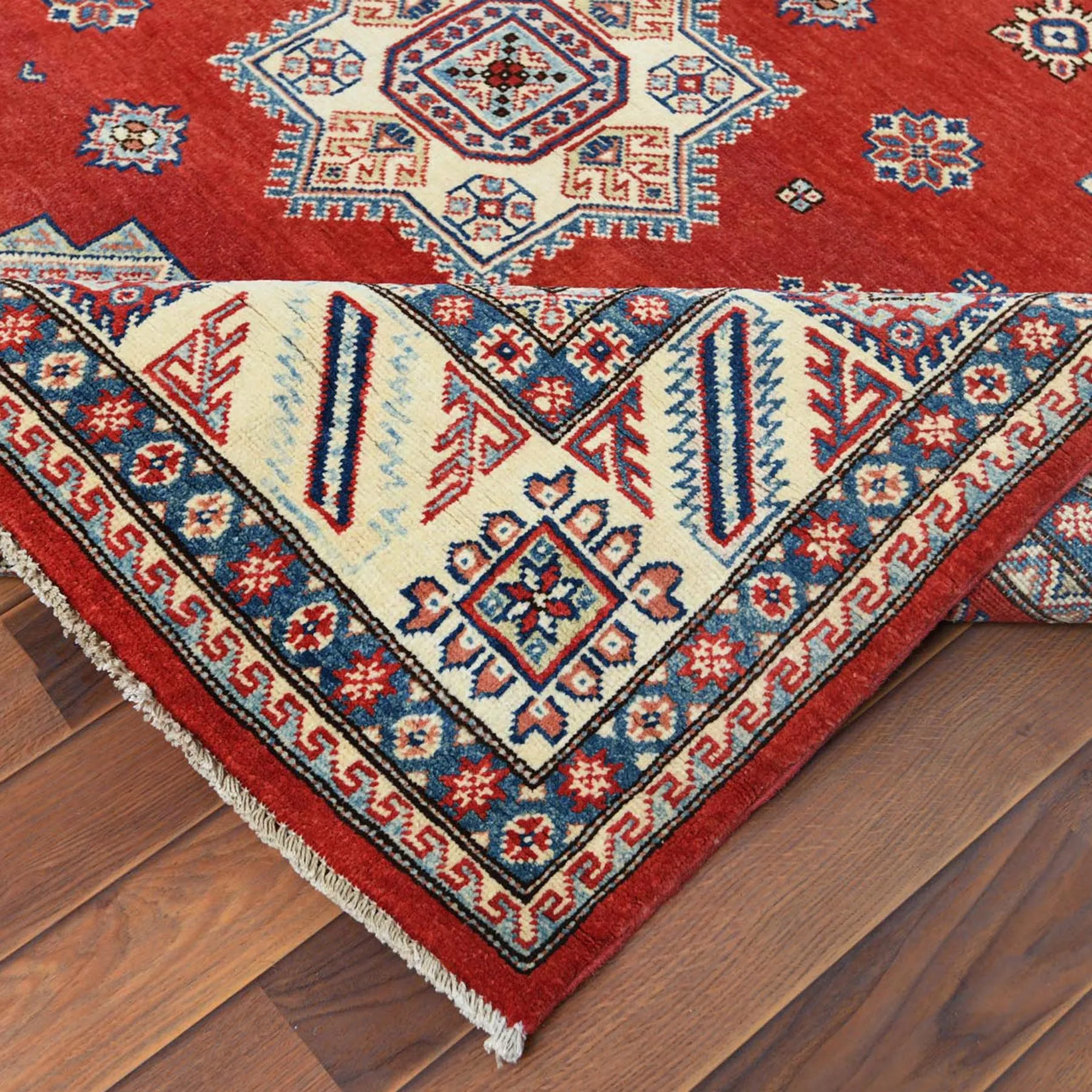 Hand-Knotted Caucasian Design Kazak Wool Handmade Rug (Size 6.0 X 8.8) Cwral-8583