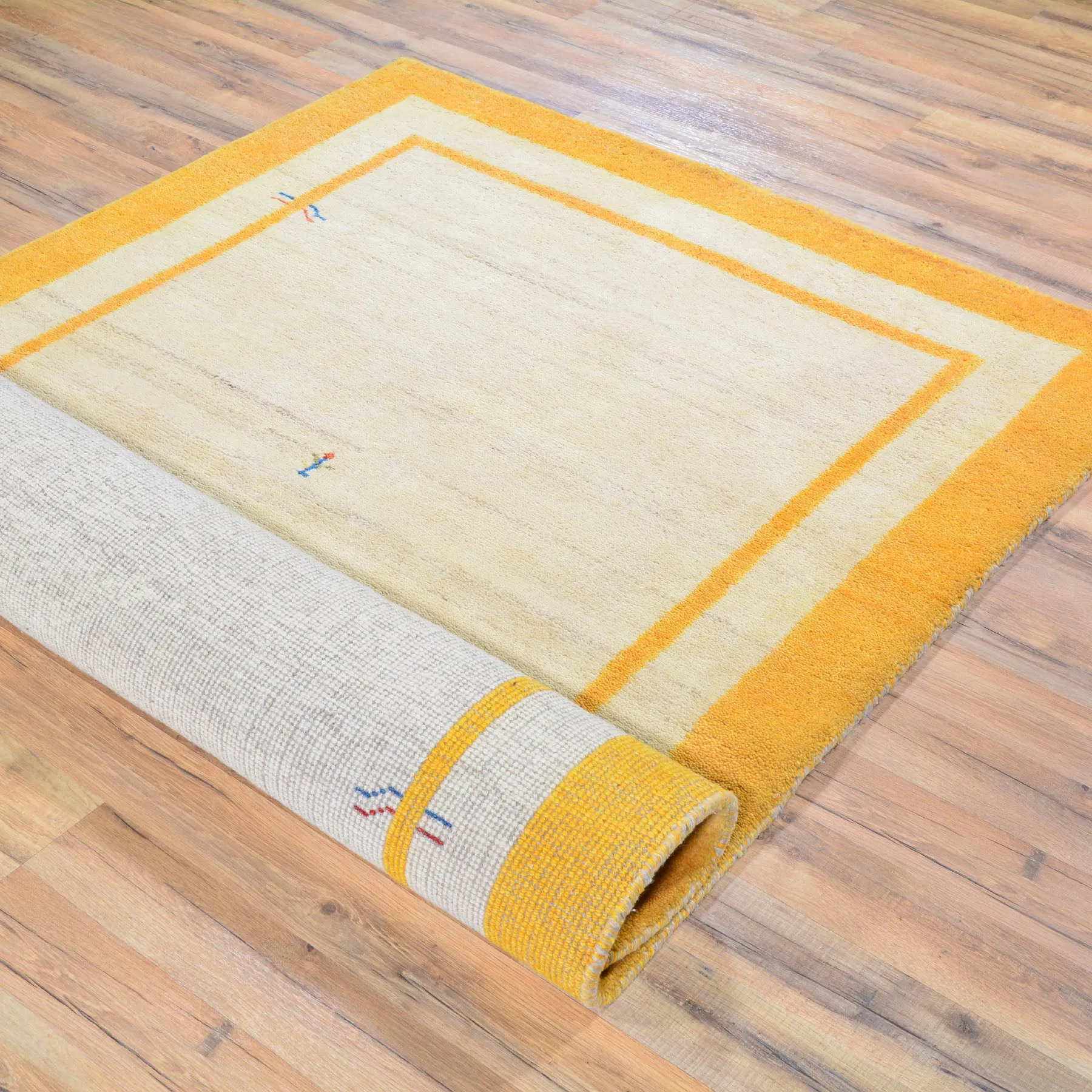 Hand-Knotted Fine Gabbeh Modern Design Handmade Wool Rug (Size 4.0 X 5.9) Cwral-6633