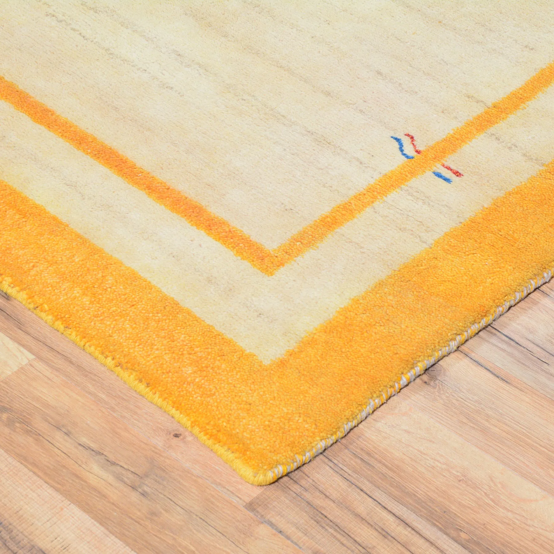 Hand-Knotted Fine Gabbeh Modern Design Handmade Wool Rug (Size 4.0 X 5.9) Cwral-6633