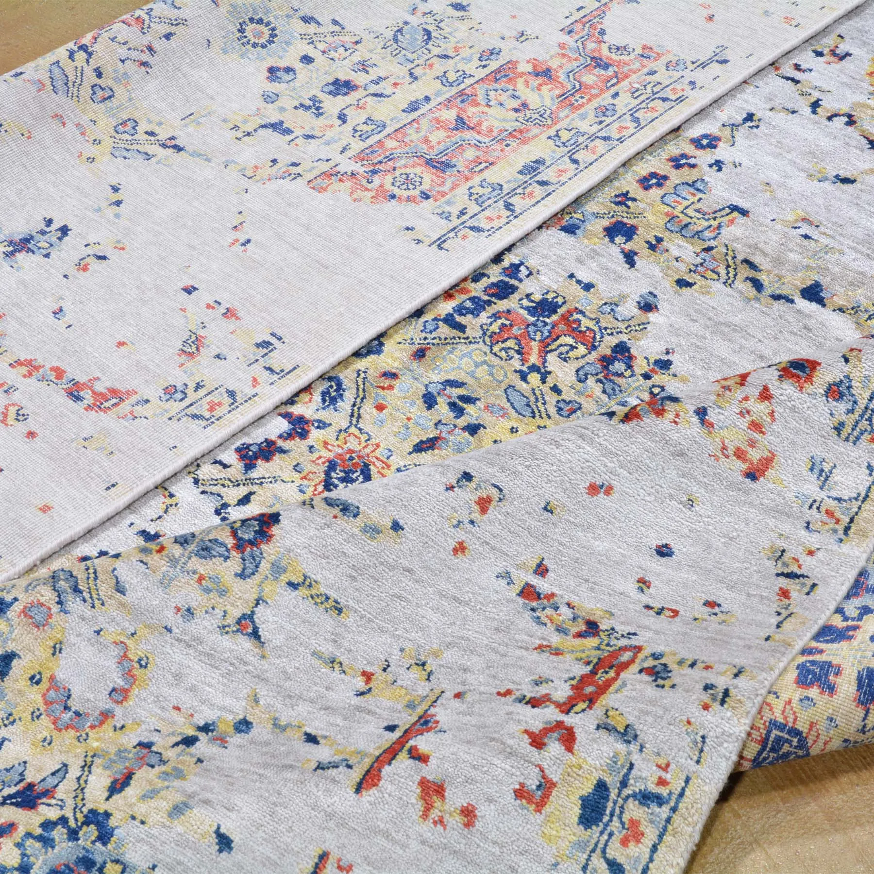 Hand-Knotted Fine Modern Broken Design Wool Bamboo Silk Rug (Size 7.10 X 10.3) Brral-3408