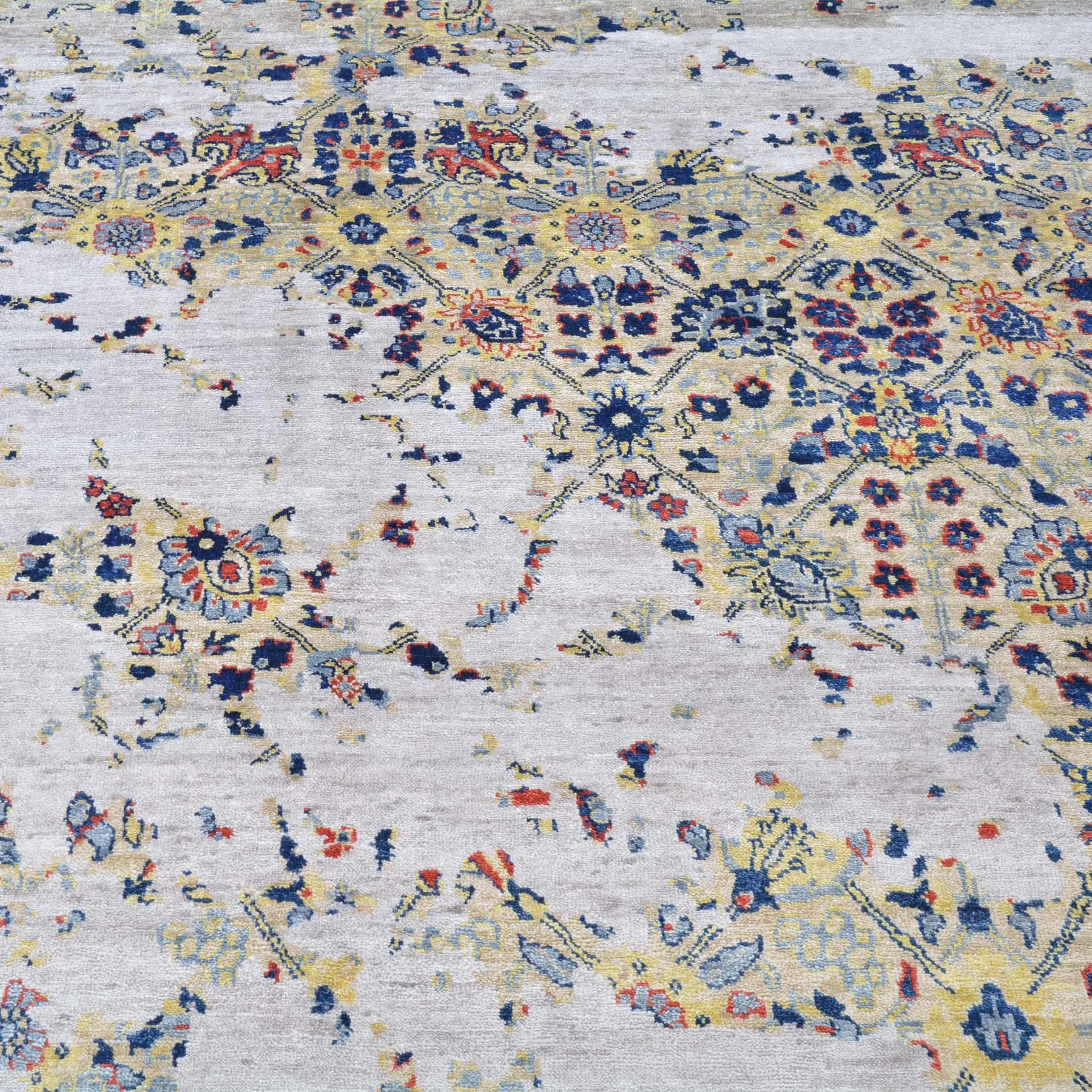 Hand-Knotted Fine Modern Broken Design Wool Bamboo Silk Rug (Size 7.10 X 10.3) Brral-3408