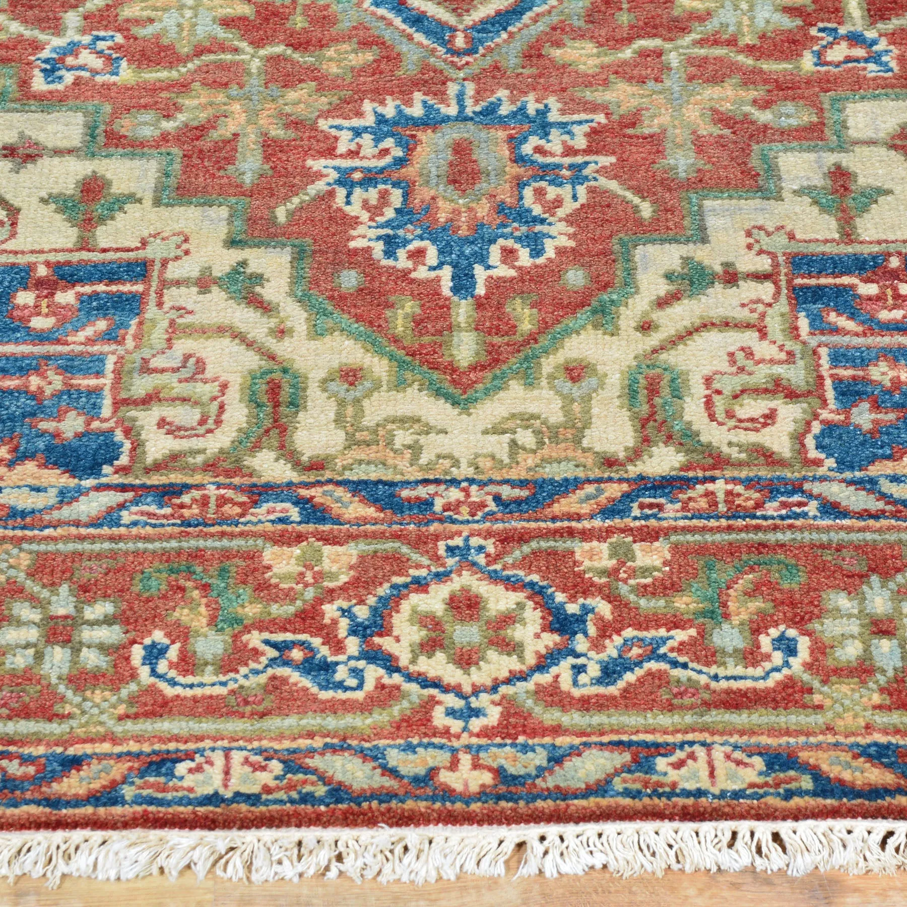 Hand-Knotted Fine Oriental Serapi Heriz Design Wool Rug (Size 4.0 X 6.2) Brrsf-675