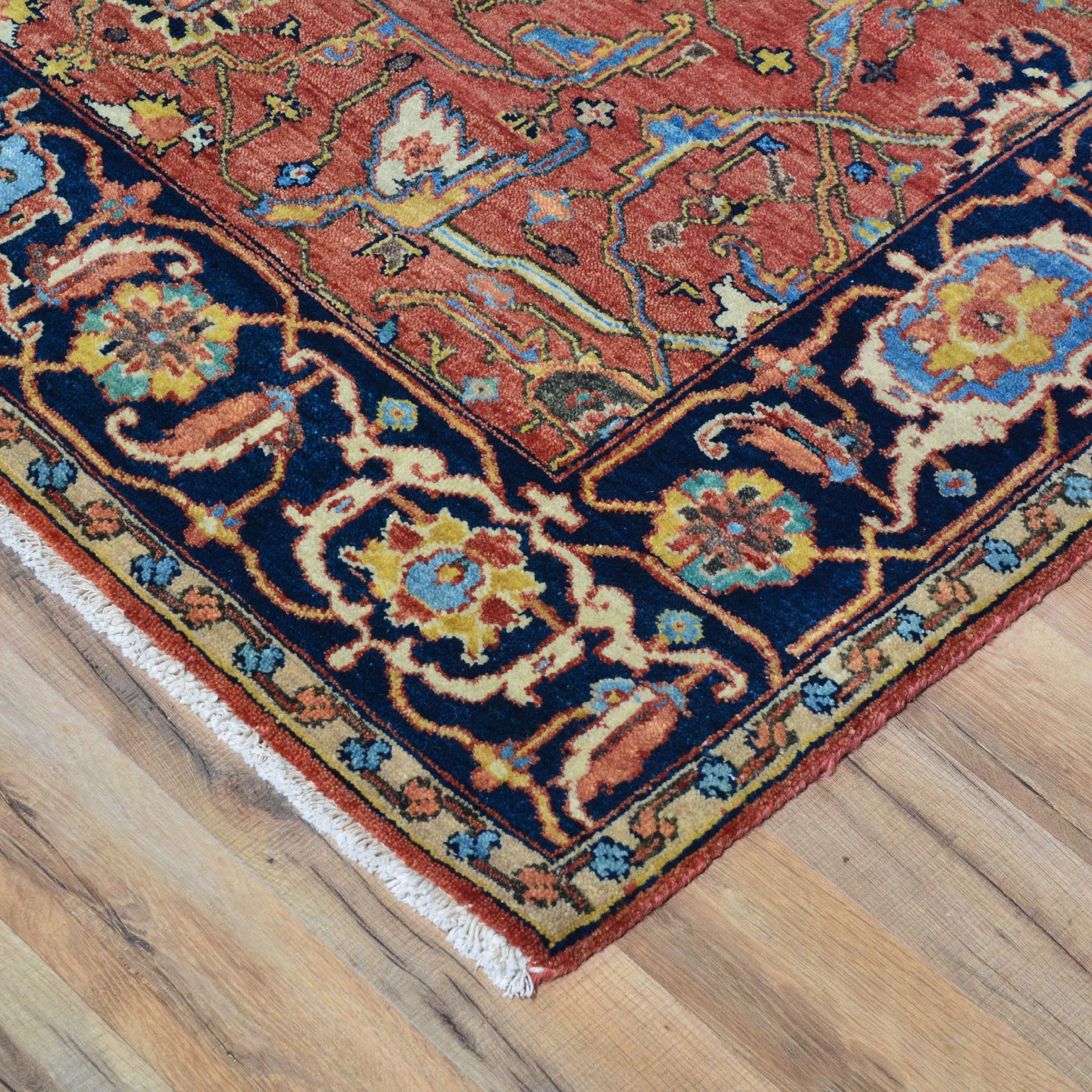 Hand-Knotted Fine Oriental Serapi Traditional Design Wool Rug (Size 4.1 X 6.0) Brral-2355