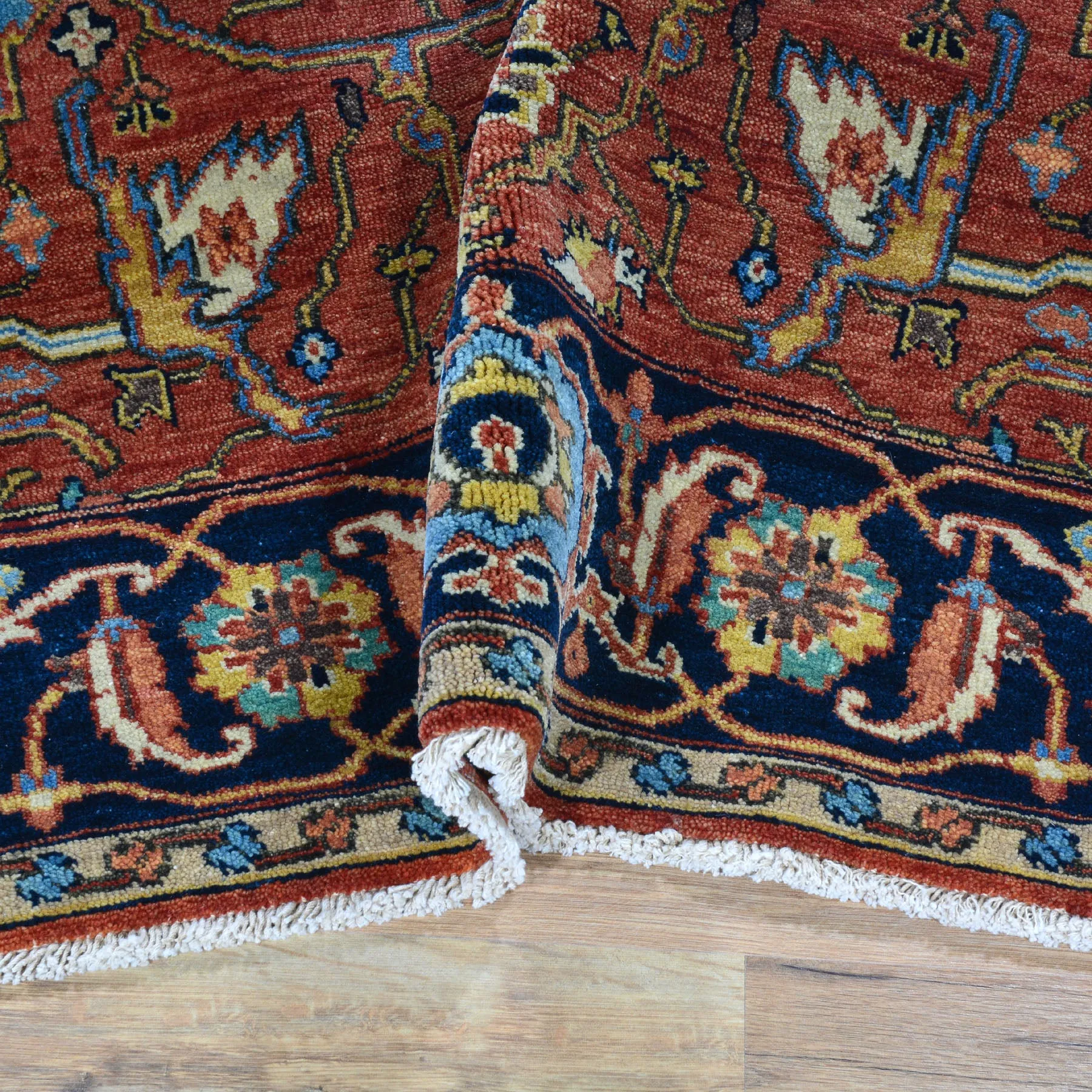 Hand-Knotted Fine Oriental Serapi Traditional Design Wool Rug (Size 4.1 X 6.0) Brral-2355