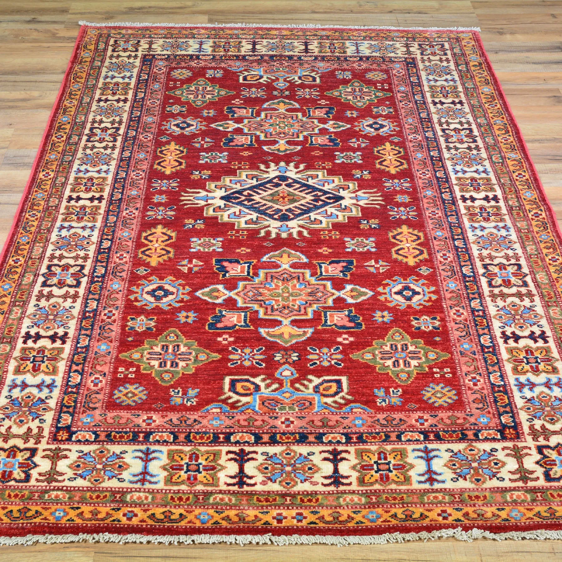 Hand-Knotted Fine Oriental Super Kazak Design Wool Rug (Size 4.0 X 6.0) Cwral-7239