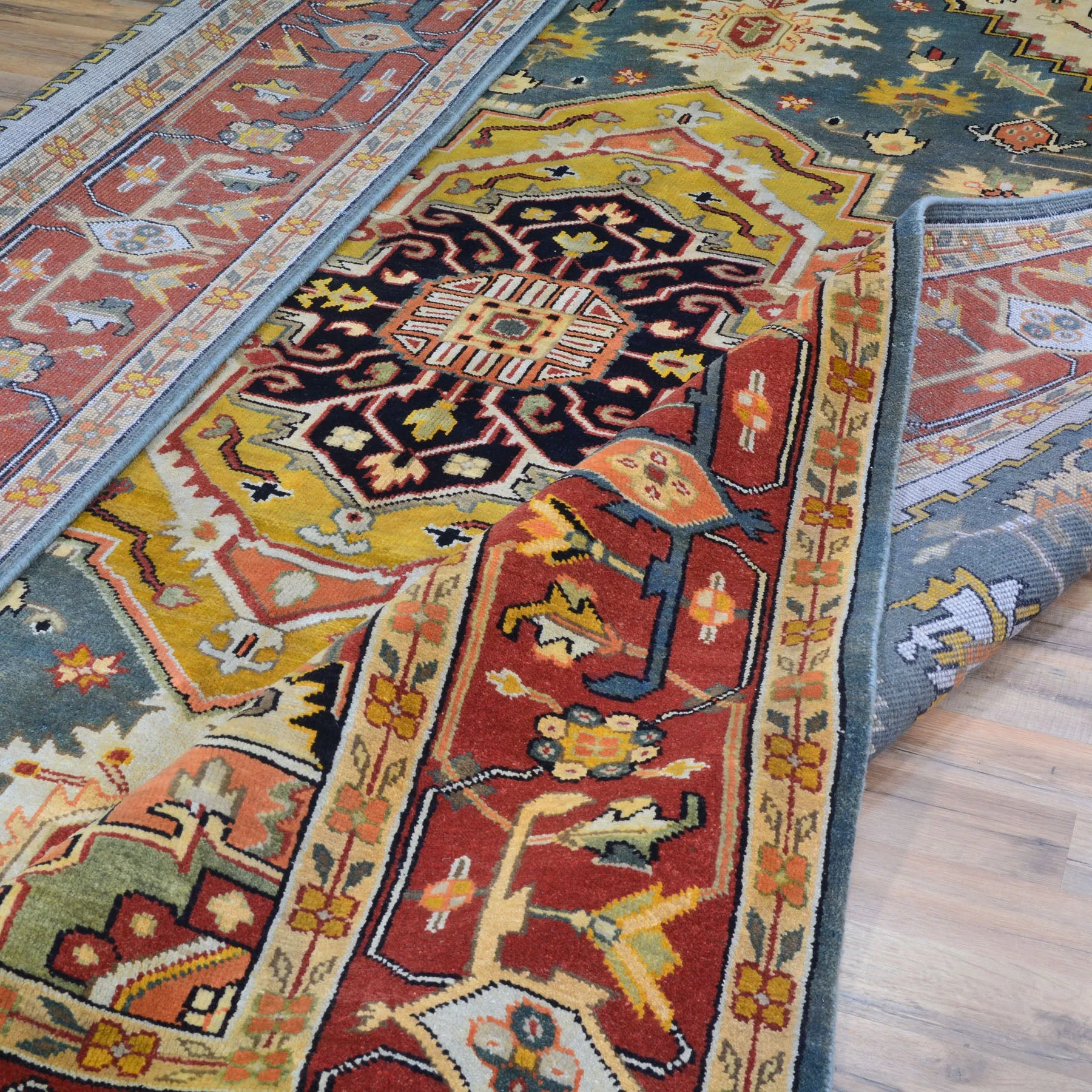 Hand-Knotted Heriz Design Traditional Handmade Wool Rug (Size 9.0 X 12.2) Brrsf-1200