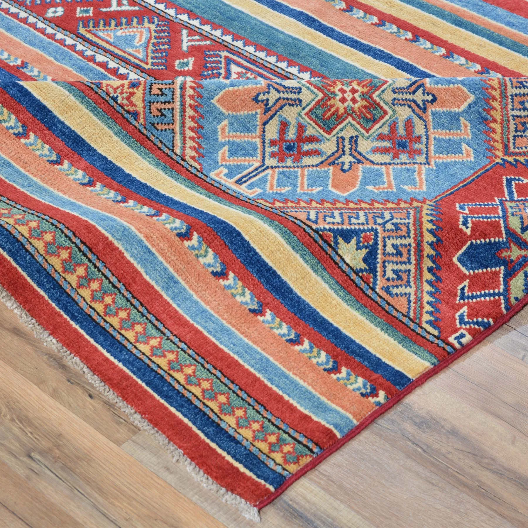 Hand-Knotted Korjan Design Handmade Wool Rug (Size 8.0 X 10) Brral-6126