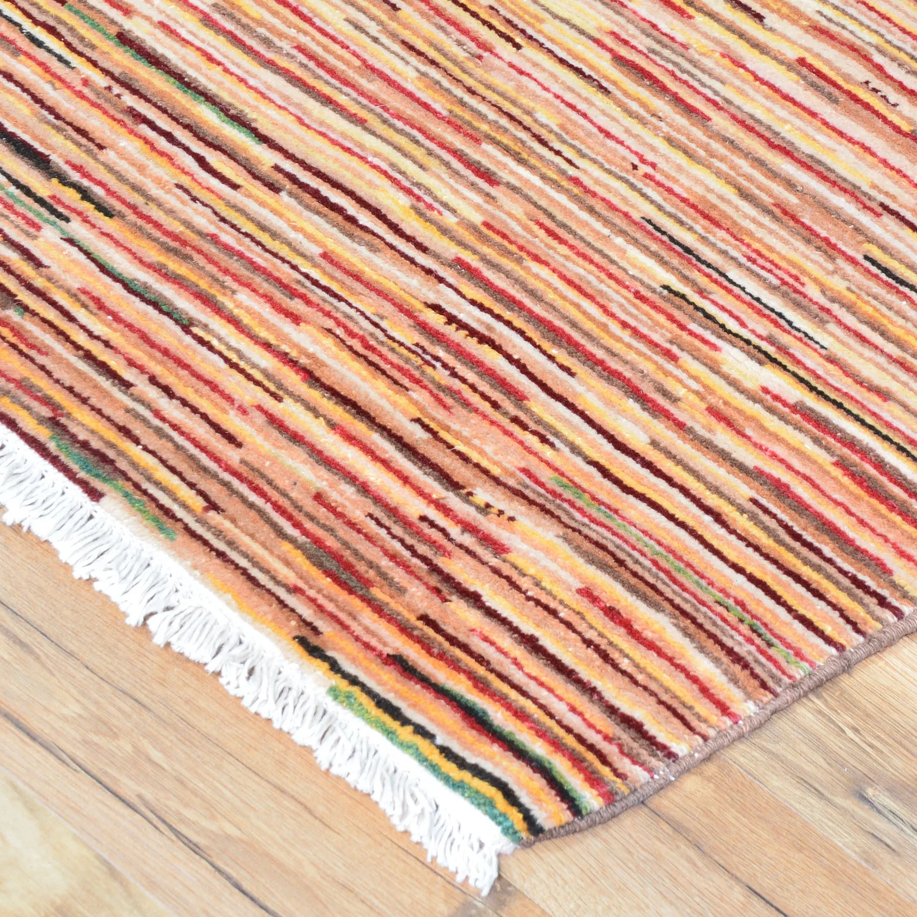 Hand-Knotted Modern Design Handmade Wool Rug (Size 3.0 X 4.10) Cwral-8478