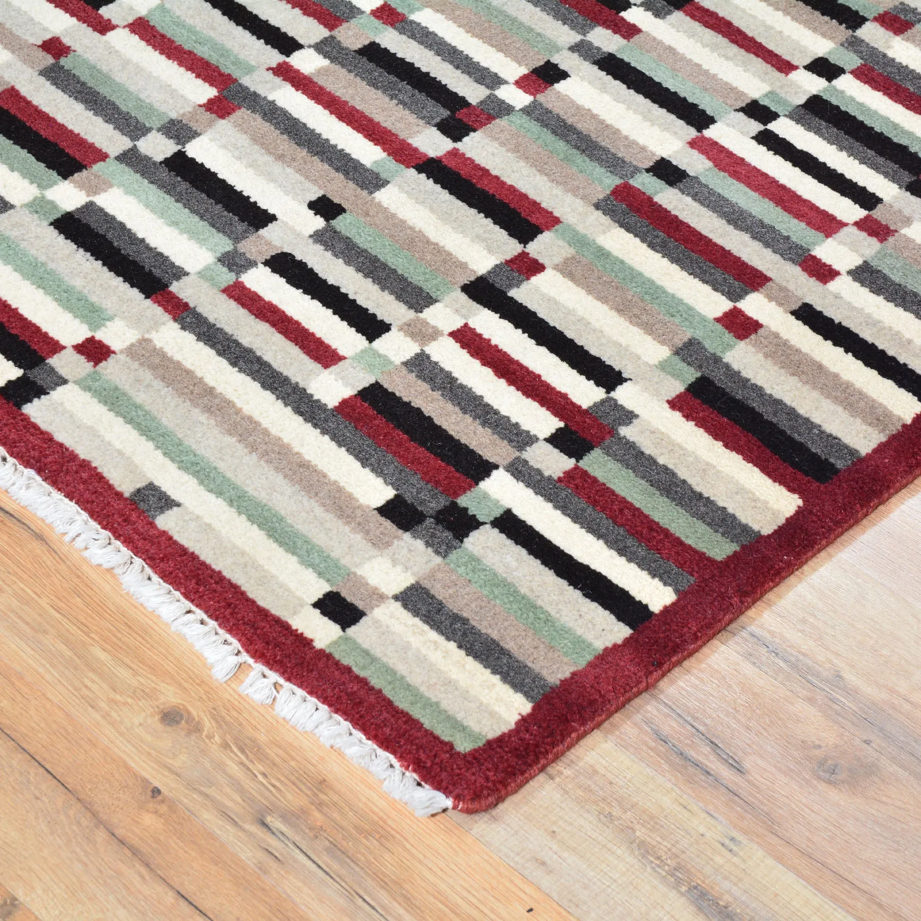 Hand-Knotted Modern Gabbeh Design Handmade Wool Rug (Size 3.11 X 5.11) Cwral-6669
