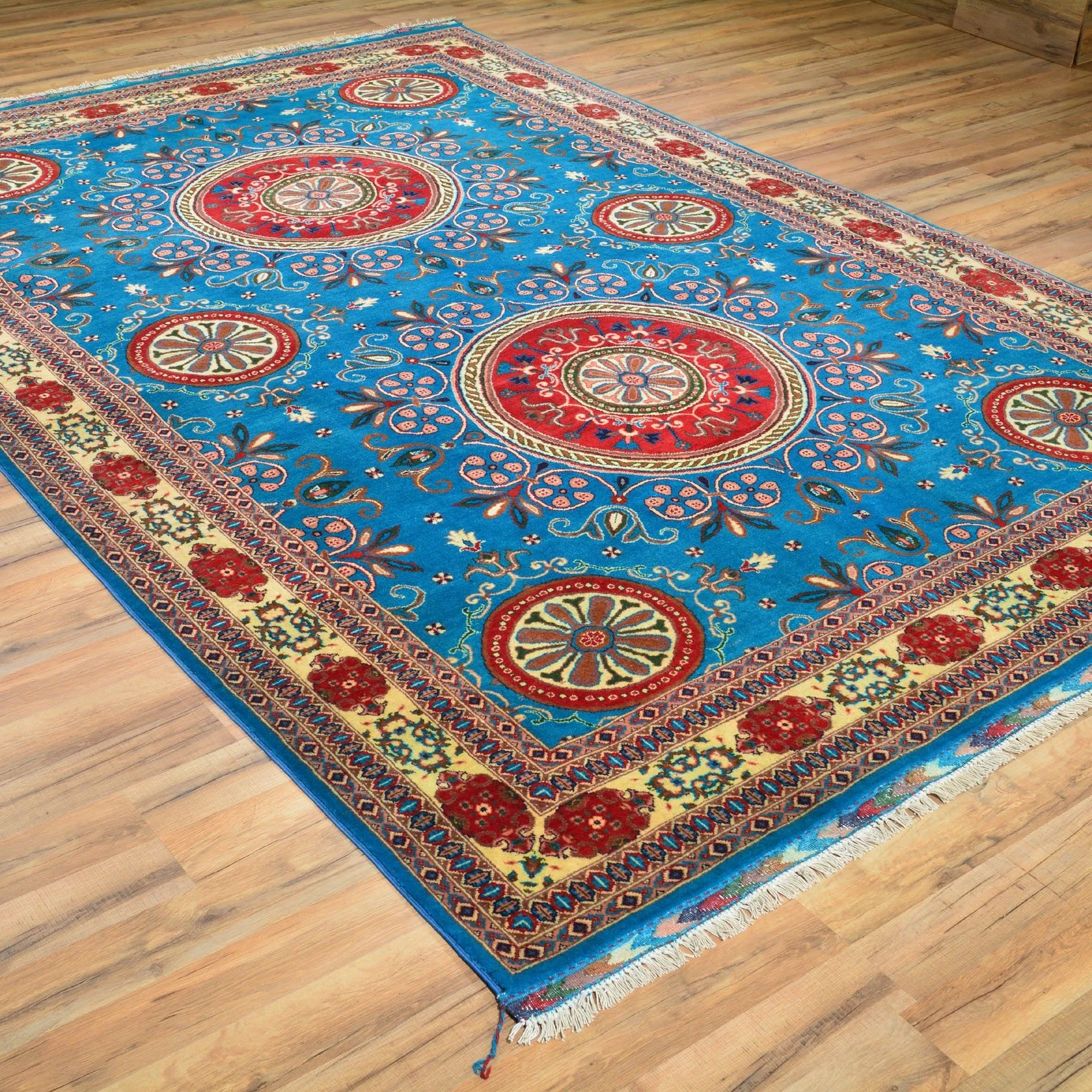 Hand-Knotted Oriental Design Handmade 100% Wool Rug (Size 6.7 X 9.8) Cwral-6753