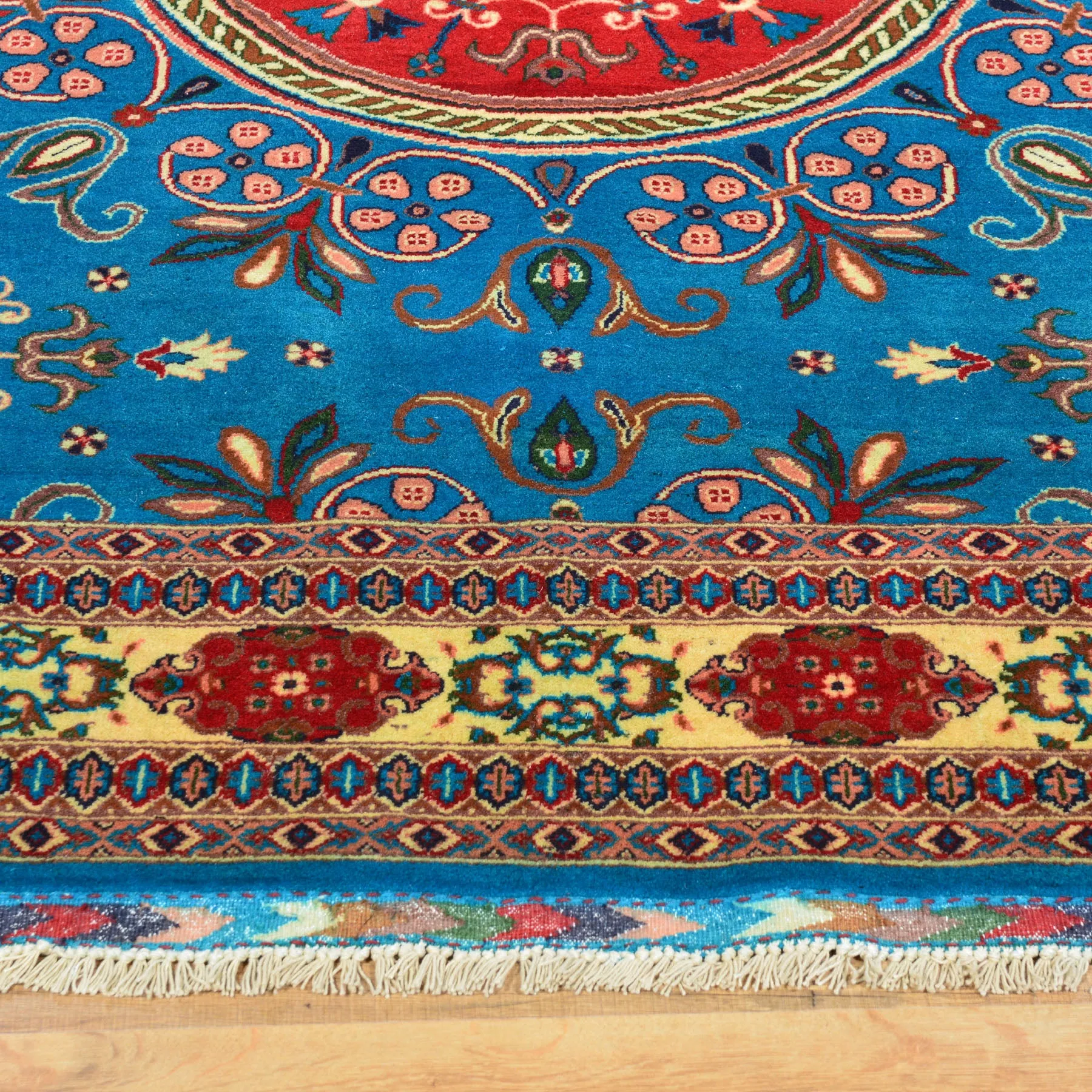 Hand-Knotted Oriental Design Handmade 100% Wool Rug (Size 6.7 X 9.8) Cwral-6753