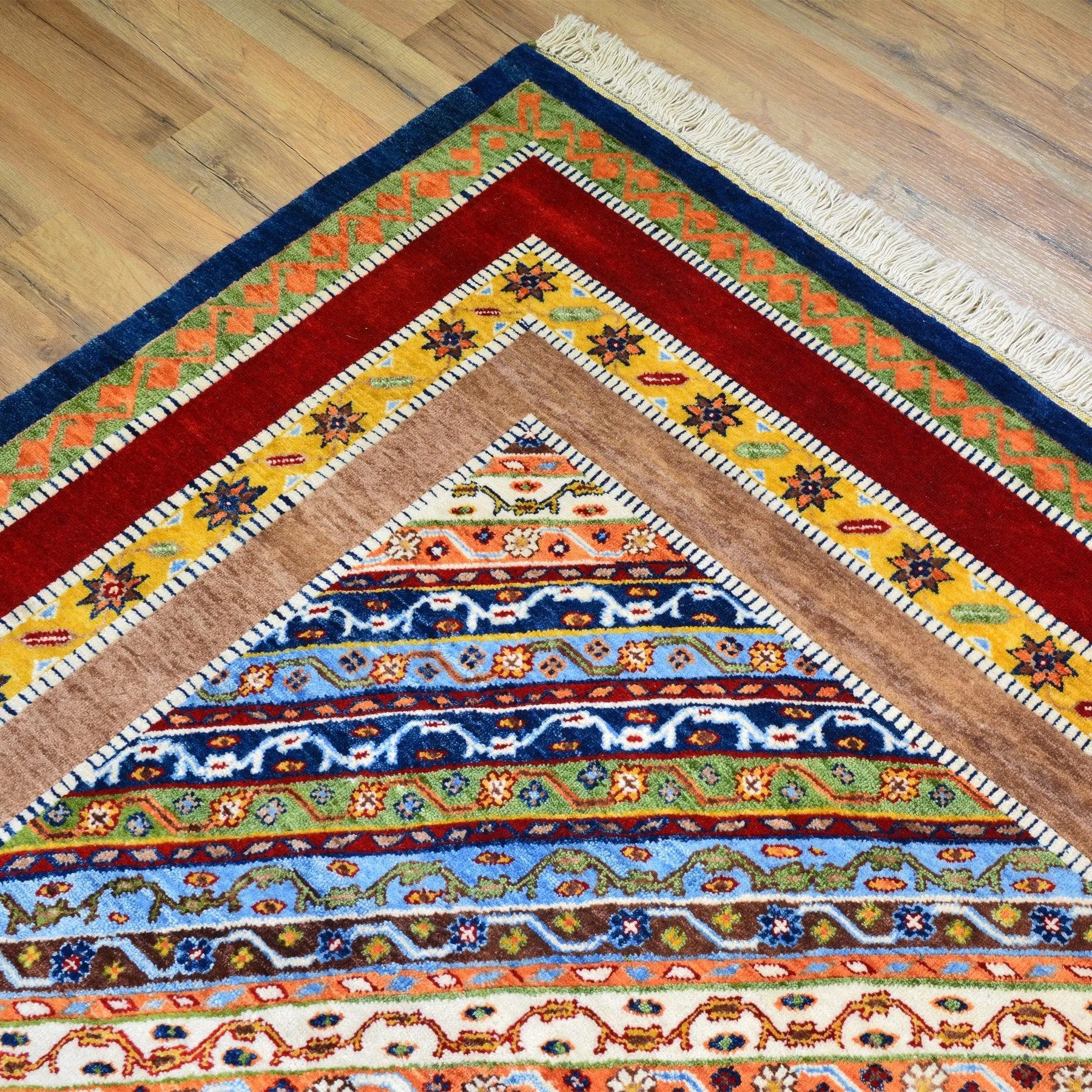 Hand-Knotted Oriental Geometric Design Wool Handmade Rug (Size 8.5 X 11.9) Brral-1221