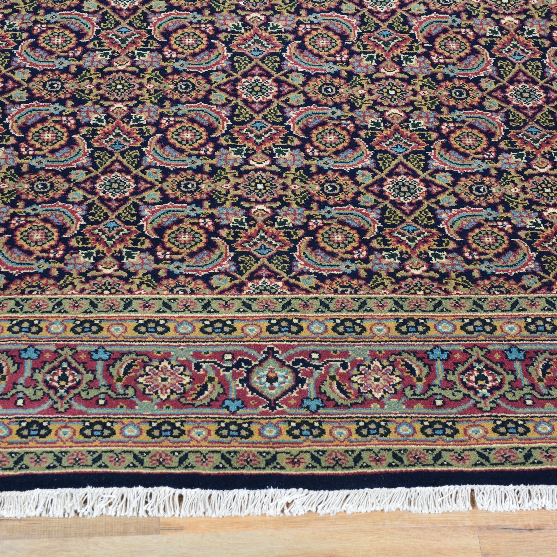 Hand-Knotted Oriental Herati Design Wool Rug (Size 4.10 X 7.0) Brral-6195