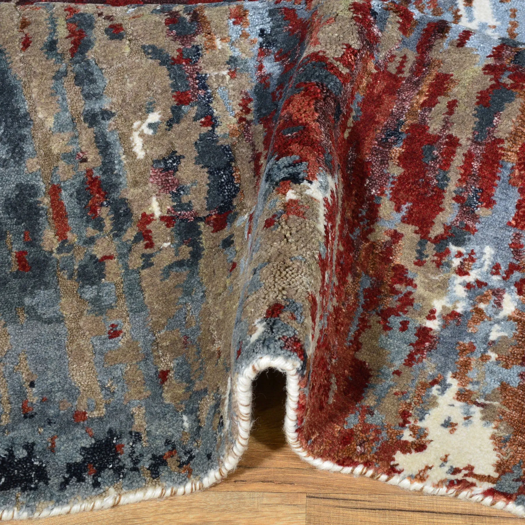 Hand-Knotted Oriental Modern Design Handmade Wool & Silk  Rug (Size 2.0 X 2.11) Cwral-7890