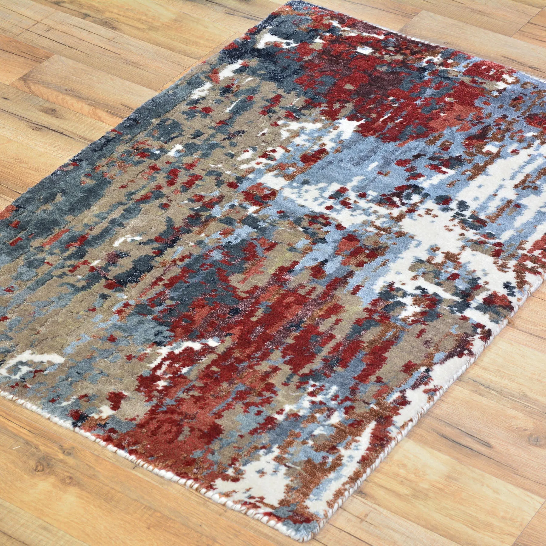 Hand-Knotted Oriental Modern Design Handmade Wool & Silk  Rug (Size 2.0 X 2.11) Cwral-7890