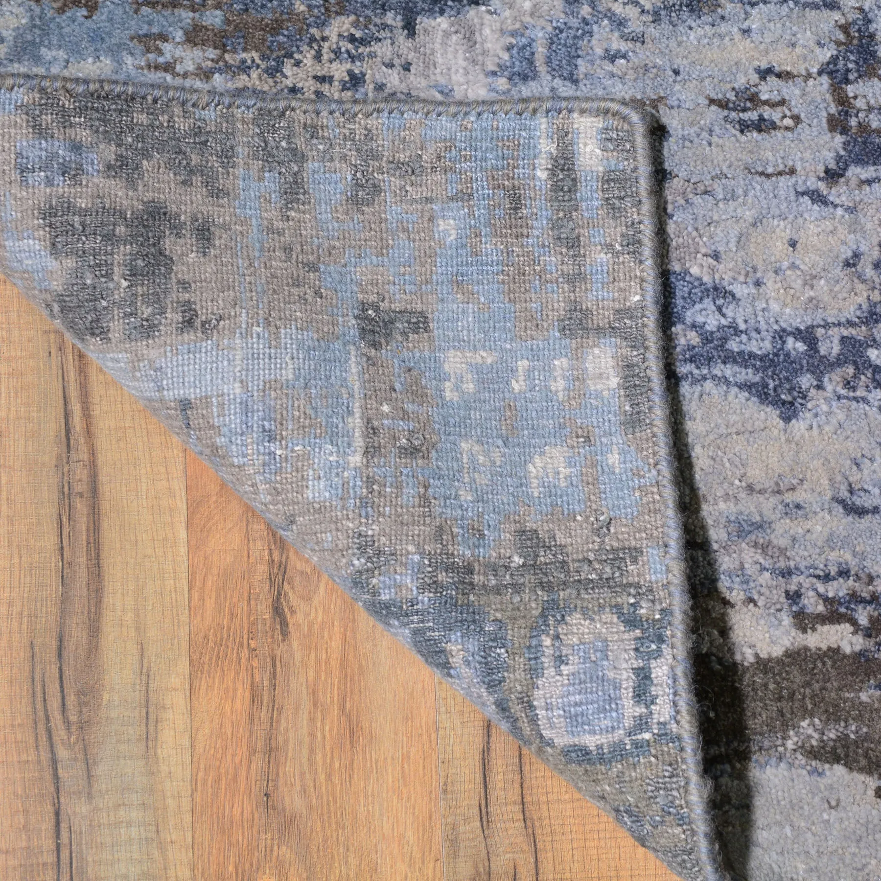 Hand-Knotted Oriental Modern Design Handmade Wool & Silk  Rug (Size 2.0 X 3.1) Cwral-7893