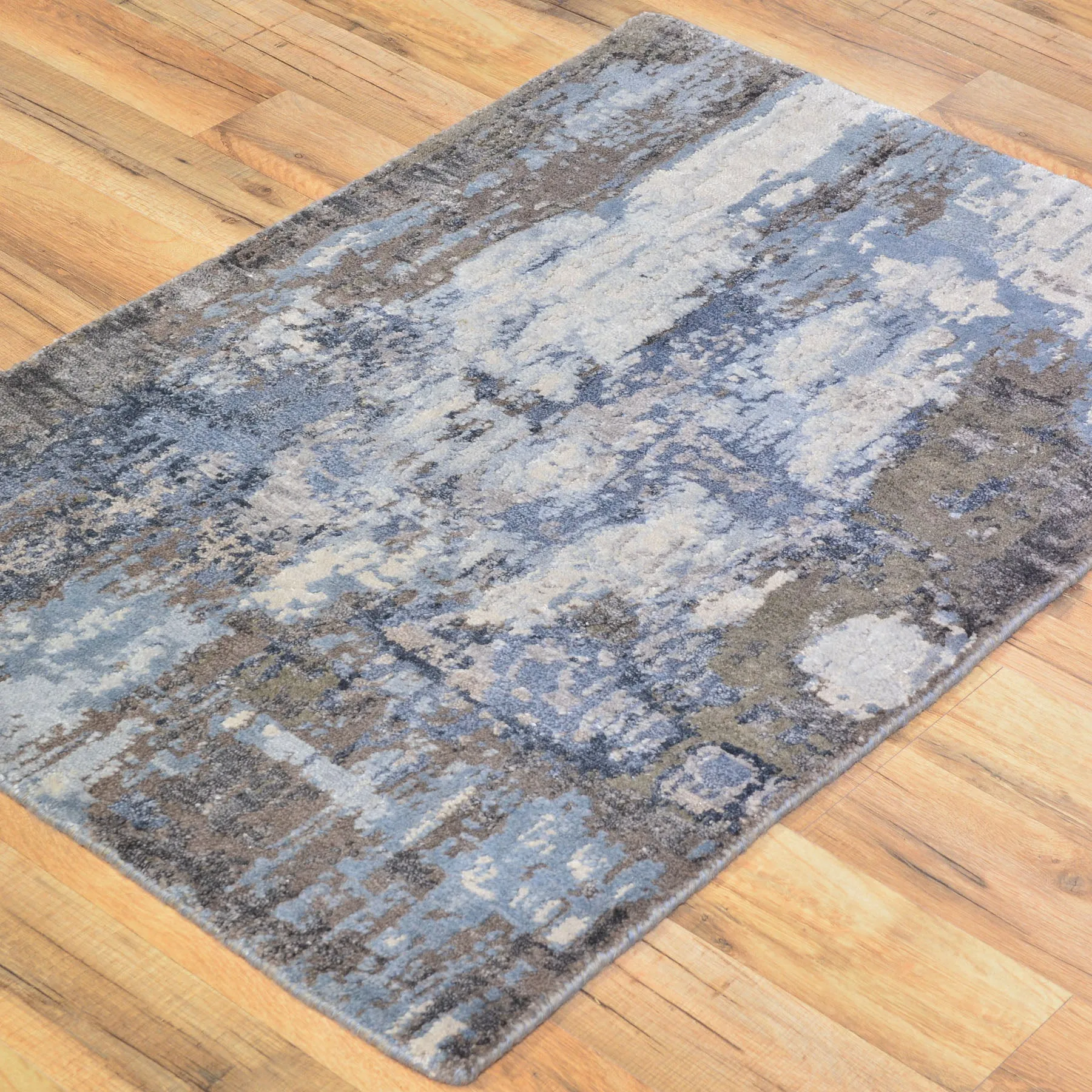 Hand-Knotted Oriental Modern Design Handmade Wool & Silk  Rug (Size 2.0 X 3.1) Cwral-7893
