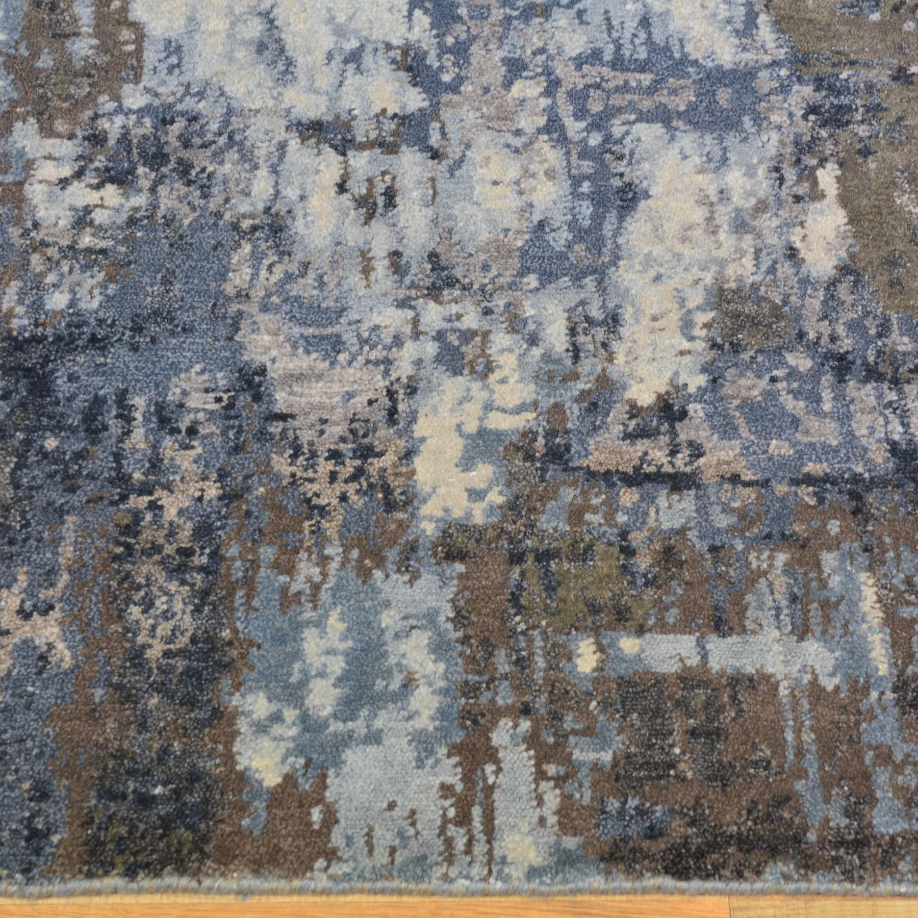 Hand-Knotted Oriental Modern Design Handmade Wool & Silk  Rug (Size 2.0 X 3.1) Cwral-7893