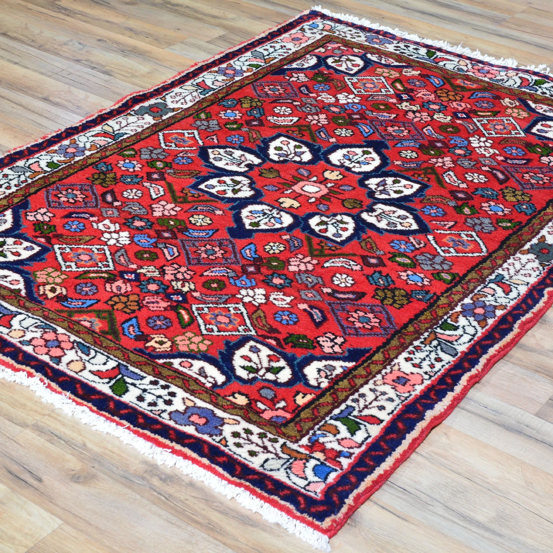 Hand-Knotted Oriental Persian Tribal Handmade Wool Rug (Size 3.6 X 5.0) Cwral-7767