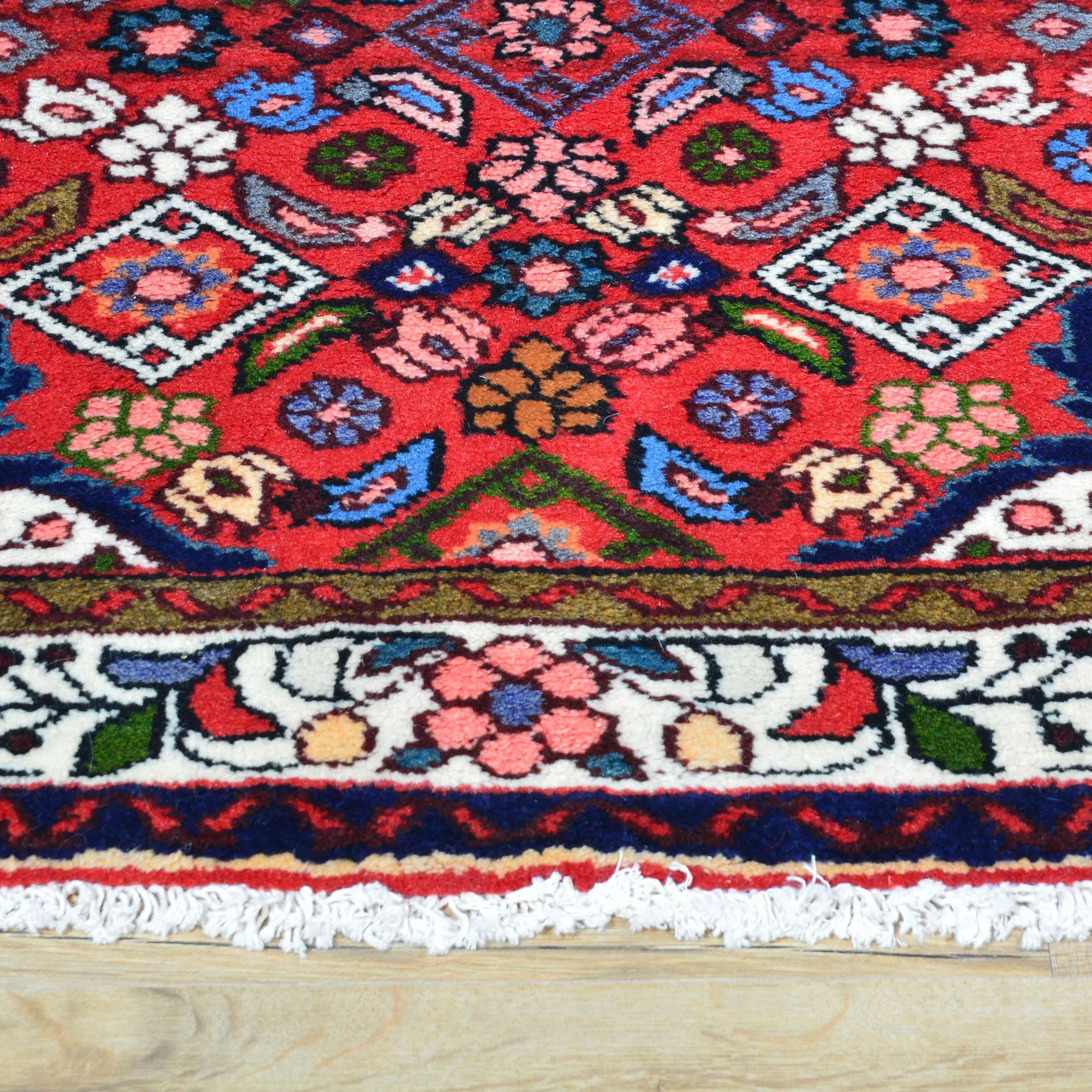 Hand-Knotted Oriental Persian Tribal Handmade Wool Rug (Size 3.6 X 5.0) Cwral-7767