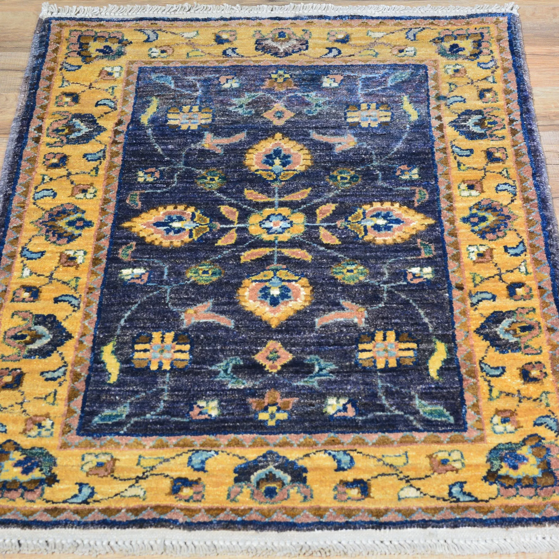 Hand-Knotted Oriental Peshawar Chobi Design Handmade Wool Rug (Size 2.0 X 3.0) Cwral-7902