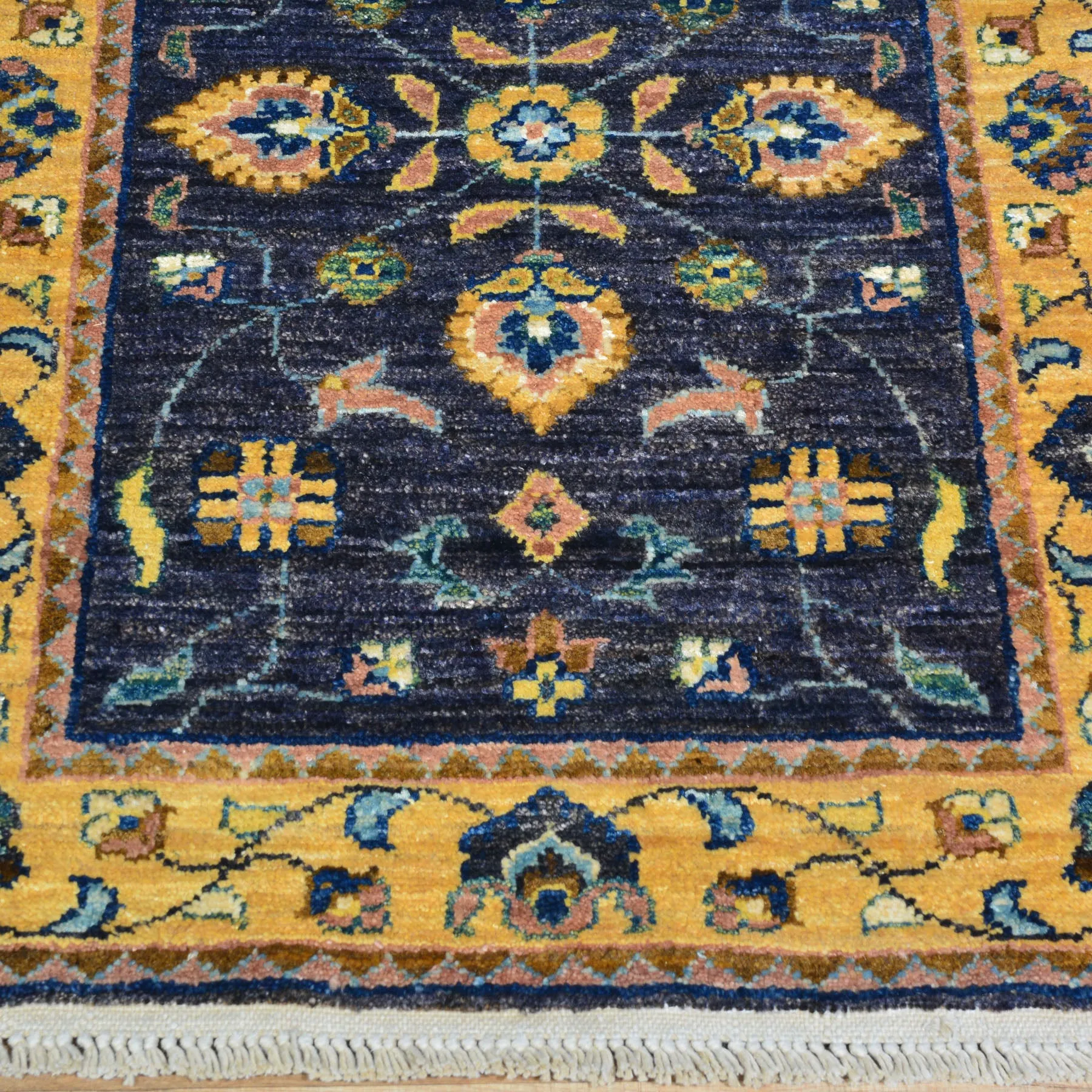 Hand-Knotted Oriental Peshawar Chobi Design Handmade Wool Rug (Size 2.0 X 3.0) Cwral-7902