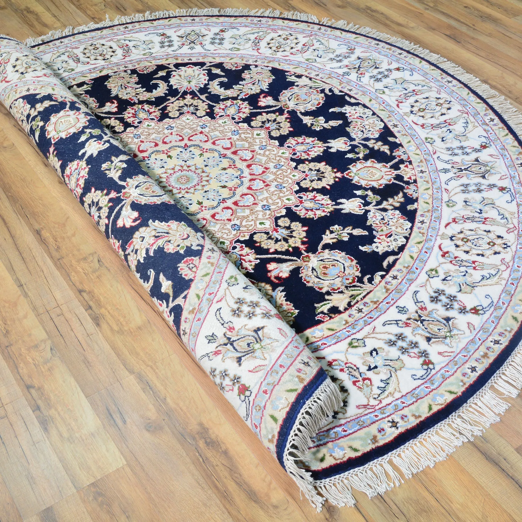 Hand-Knotted Oriental Wool & Silk Nain Design Handmade Round Rug (Size 6.0 X 6.0) Cwral-10536