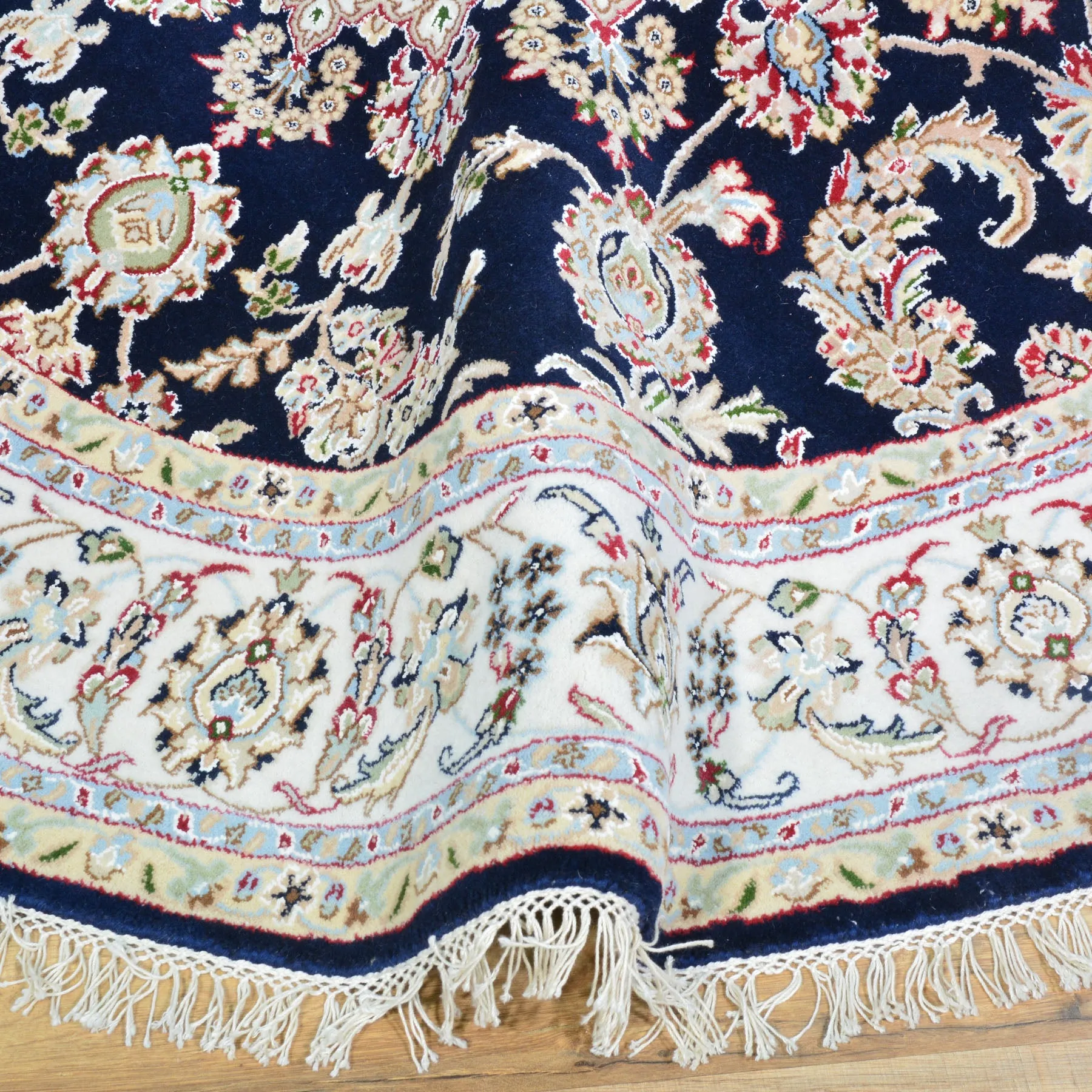 Hand-Knotted Oriental Wool & Silk Nain Design Handmade Round Rug (Size 6.0 X 6.0) Cwral-10536