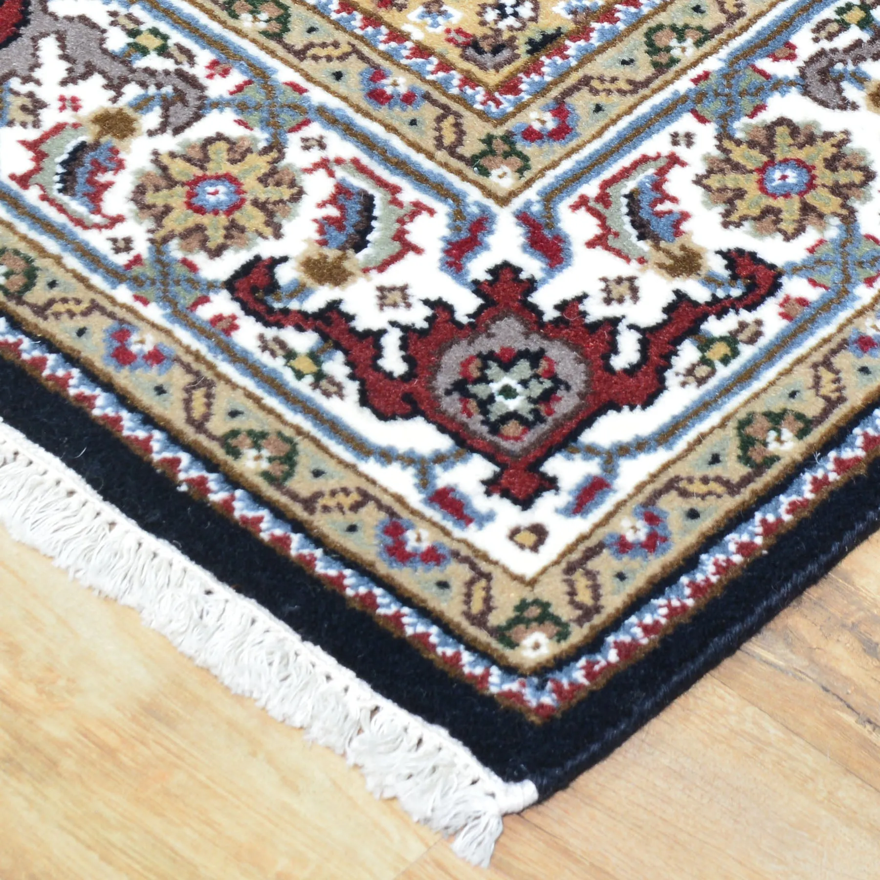 Hand-Knotted Oriental Wool Silk Indo Mahi Tabriz Rug (Size 4.0 X 6.0) Cwral-9087