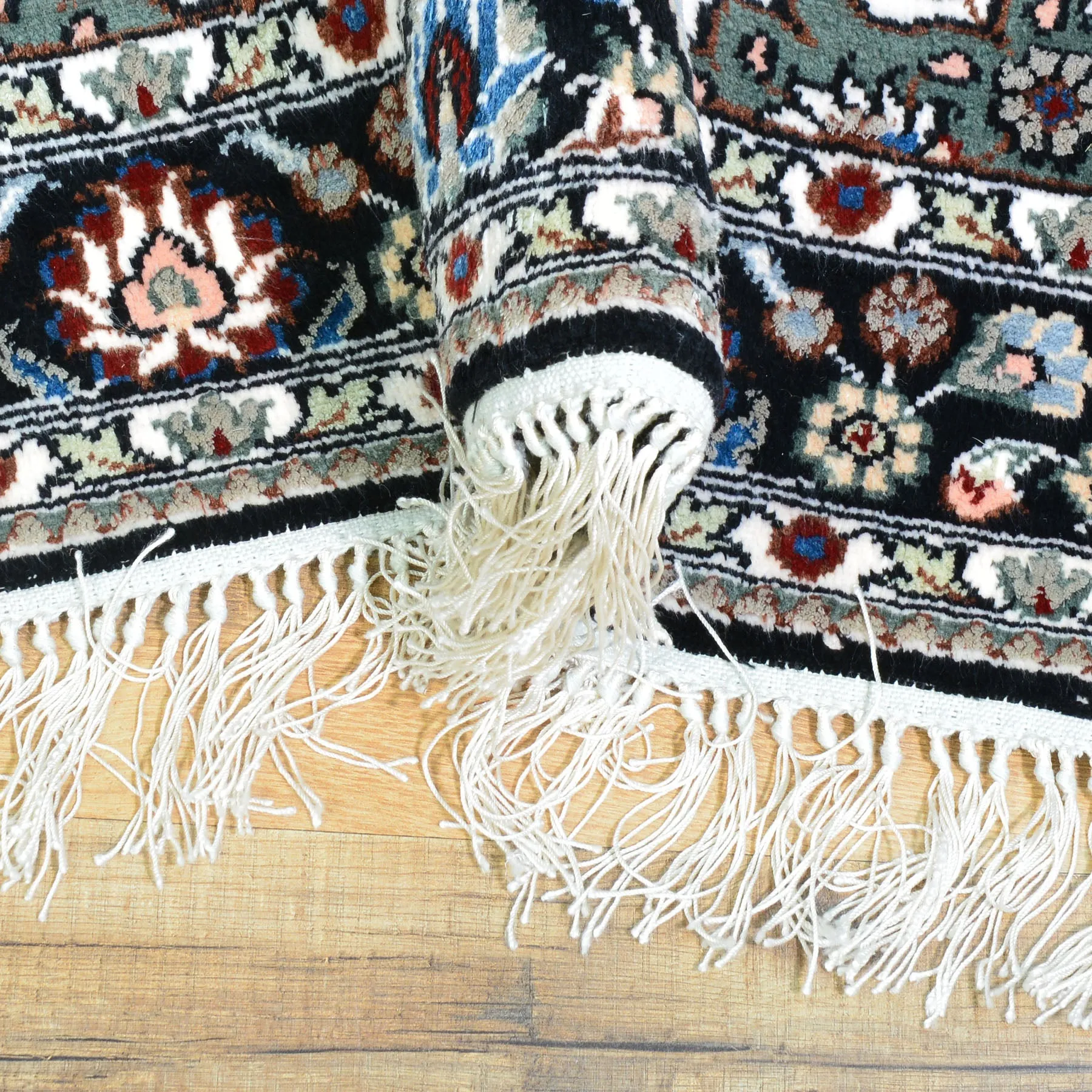 Hand Knotted Persian Design Art Silk Handmade Rug (Size 2.11 X 4.10) Cwral-8613