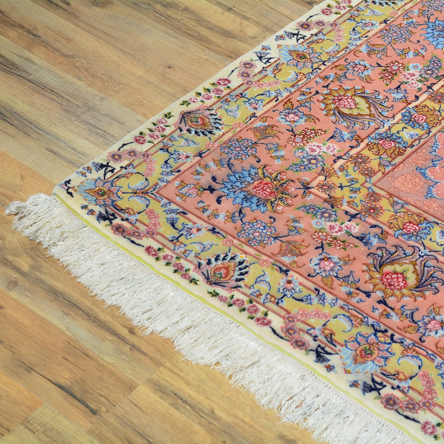 Hand Knotted Persian Isfahan Silk Handmade Rug (Size 6.6 X 9.10) Cwral-7980