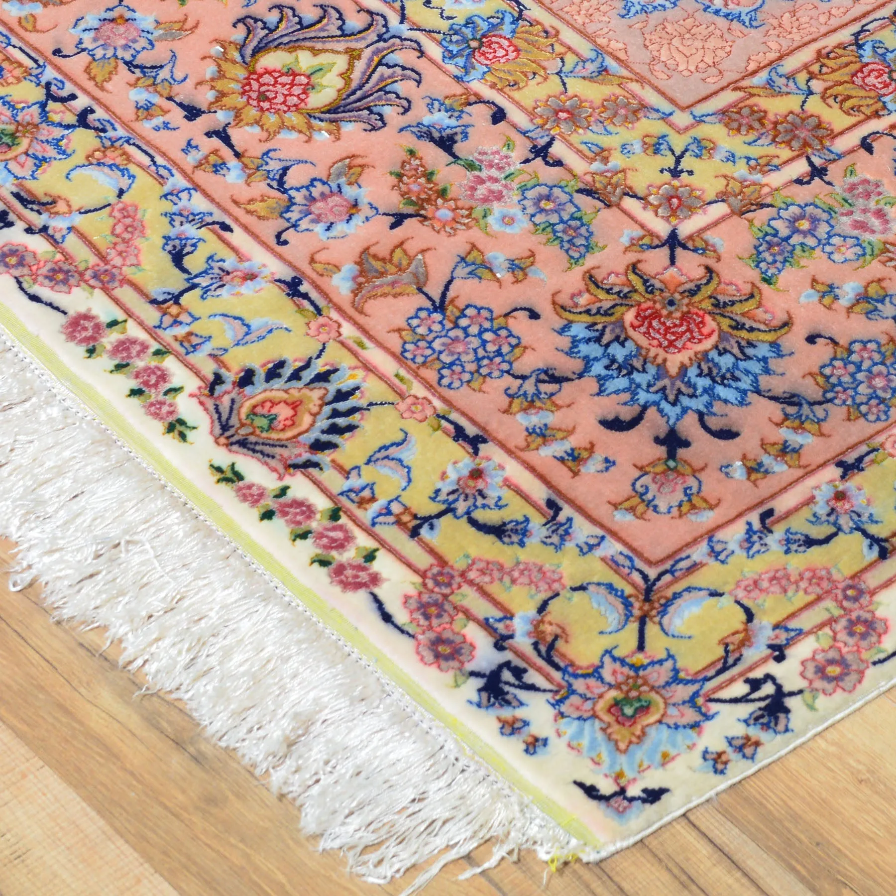 Hand Knotted Persian Isfahan Silk Handmade Rug (Size 6.6 X 9.10) Cwral-7980