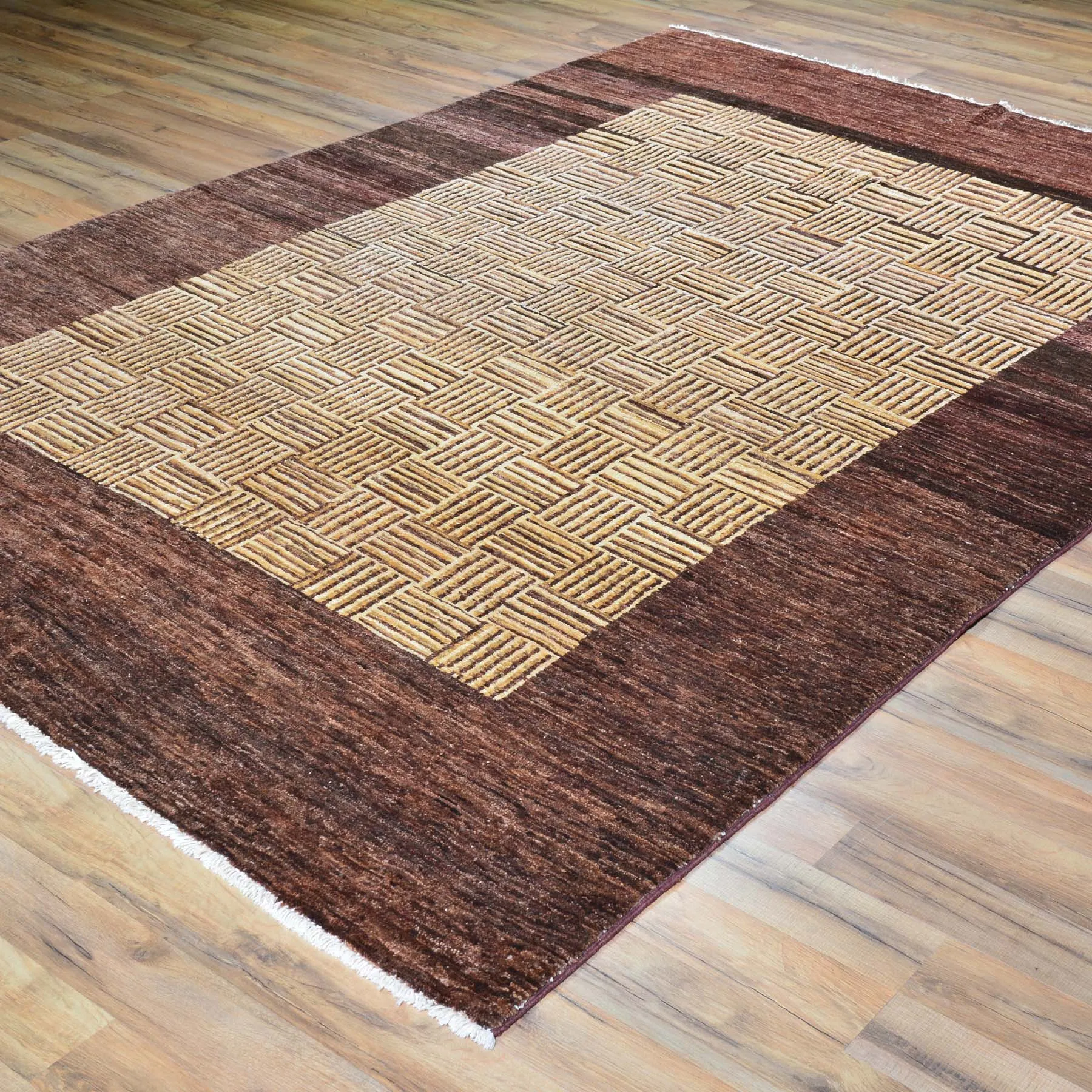 Hand-Knotted Peshawar Tribal Gabbeh Design Wool Rug (Size 5.11 X 8.7) Brral-909