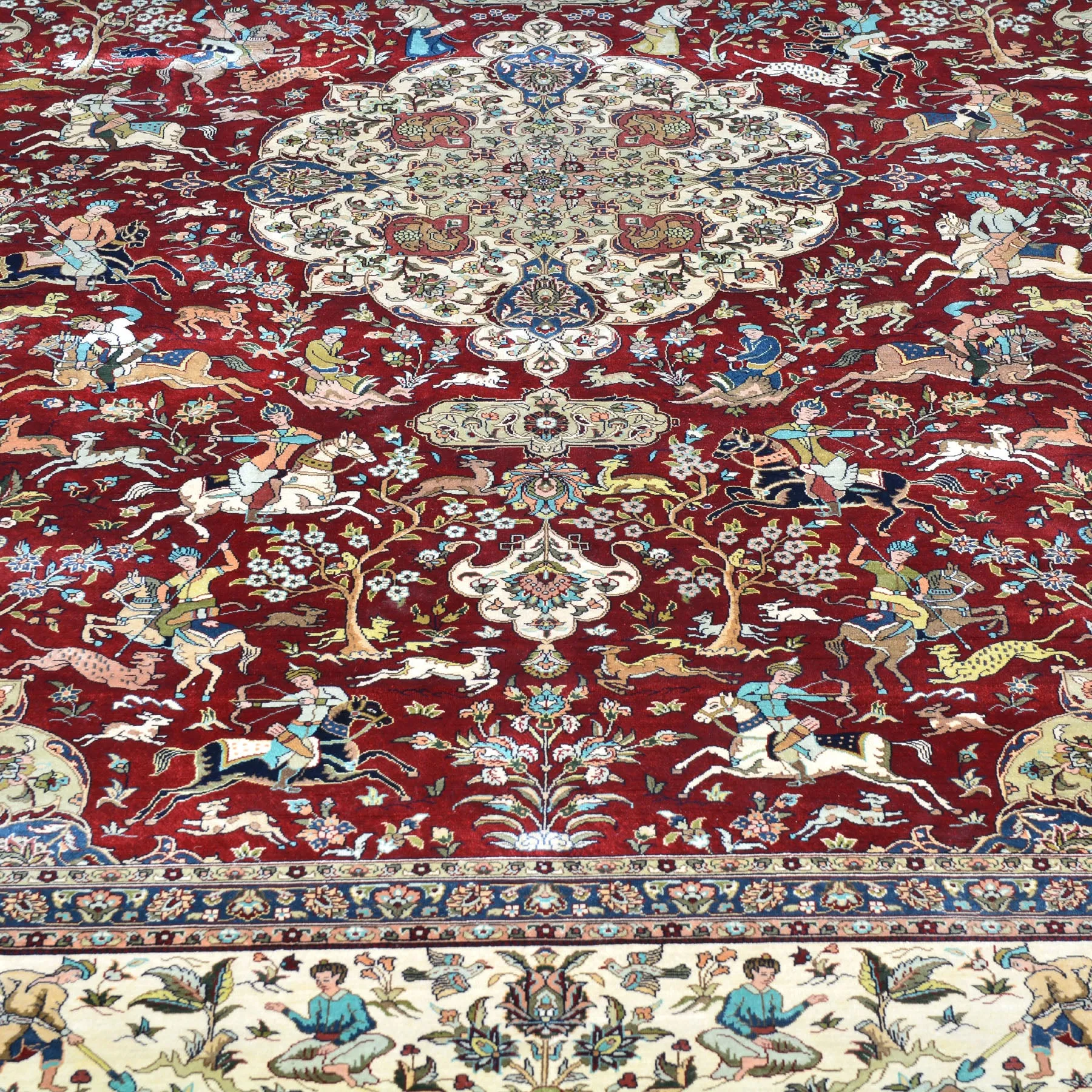 Hand Knotted pictorial Design Silk Handmade Rug (Size 5.7 X 8.1) Cwral-6810
