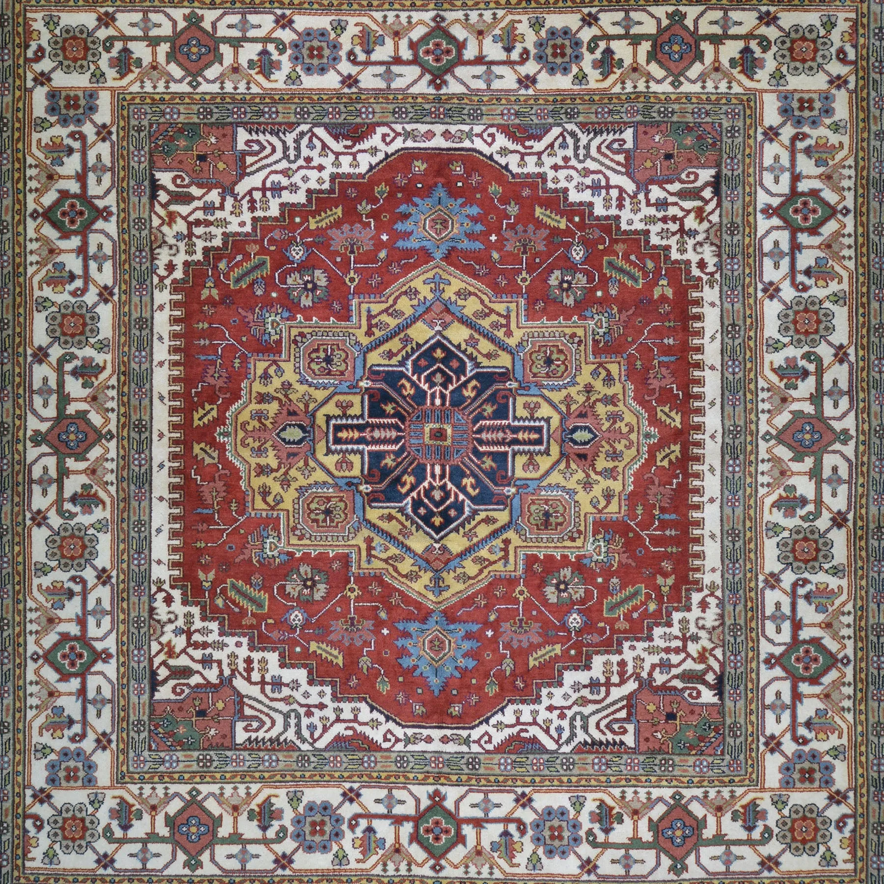 Hand-Knotted Square Heriz Design Traditional Handmade Wool Rug (Size 9.10 X 9.10) Cwral-2733