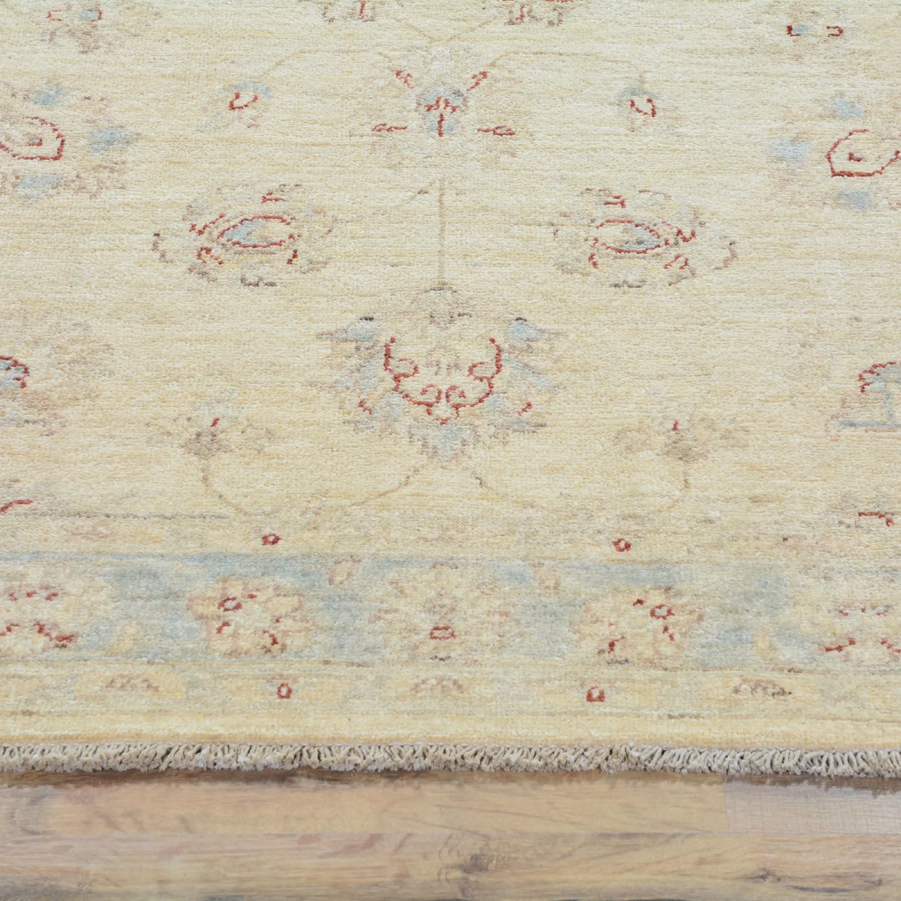 Hand-Knotted Traditional Chobi Oushak Design Wool Rug (Size 3.10 X 5.10) Brral-615