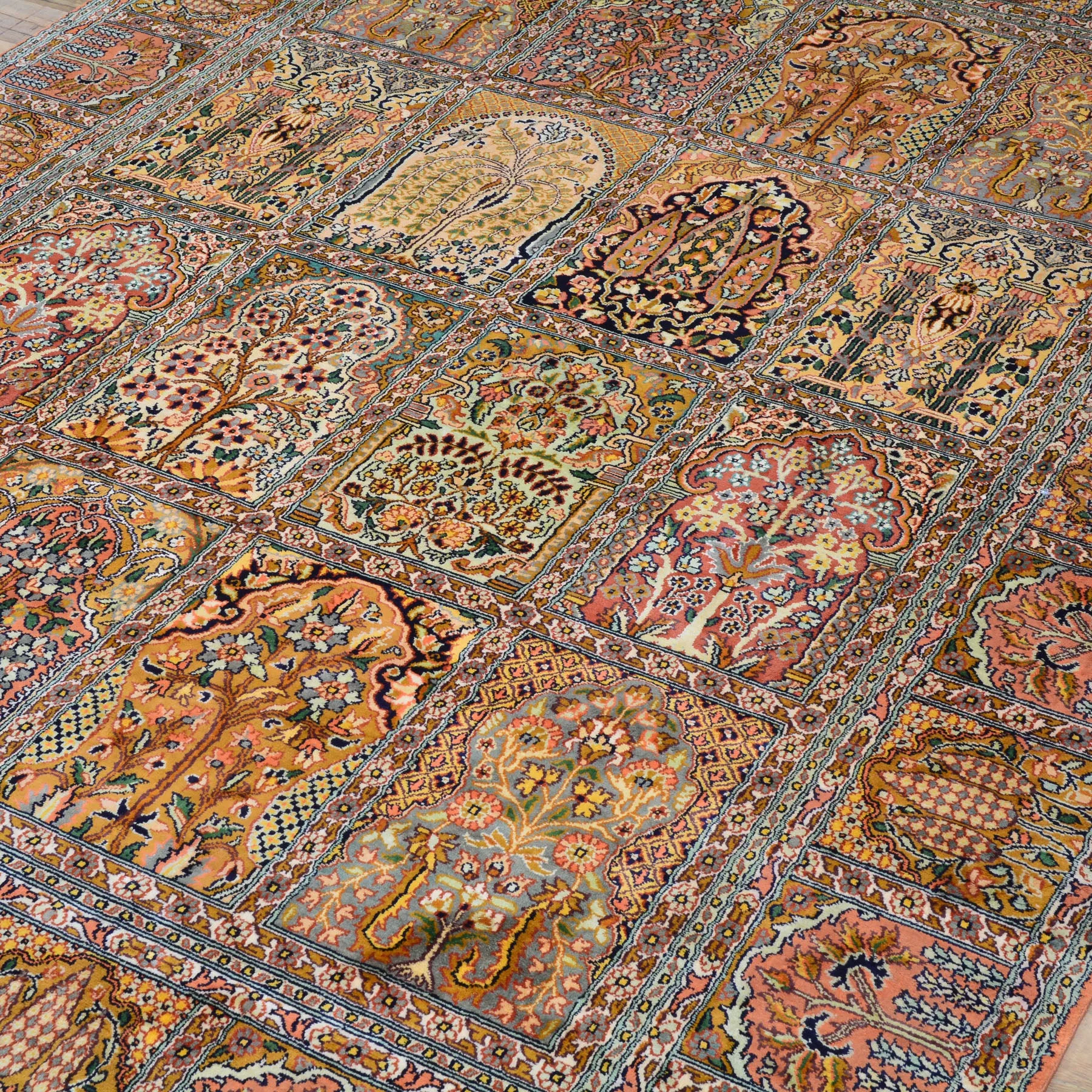 Hand-Knotted Traditional Design Kashmiri Silk Handmade Rug (Size 5.1 X 7.2) Cwral-9216