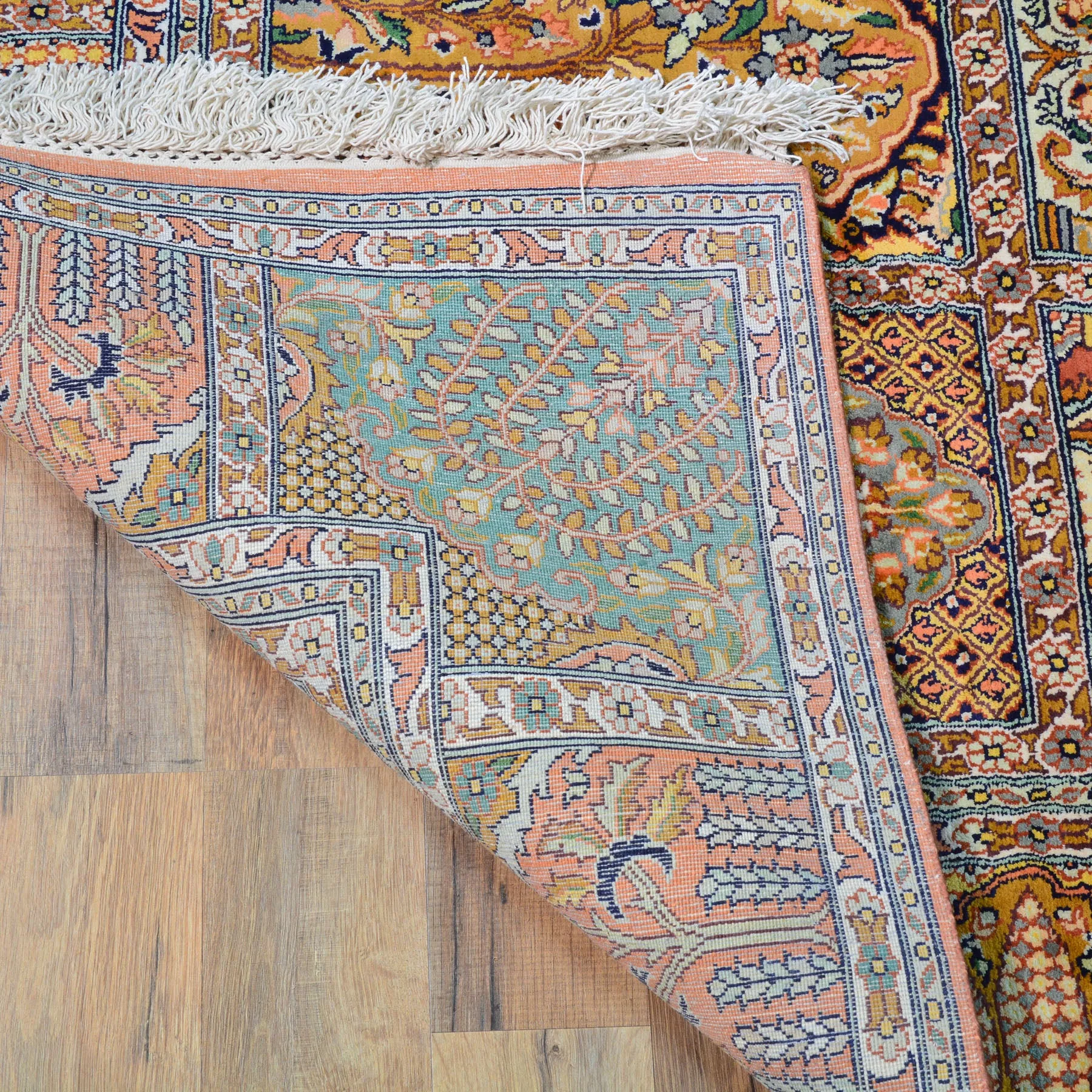 Hand-Knotted Traditional Design Kashmiri Silk Handmade Rug (Size 5.1 X 7.2) Cwral-9216