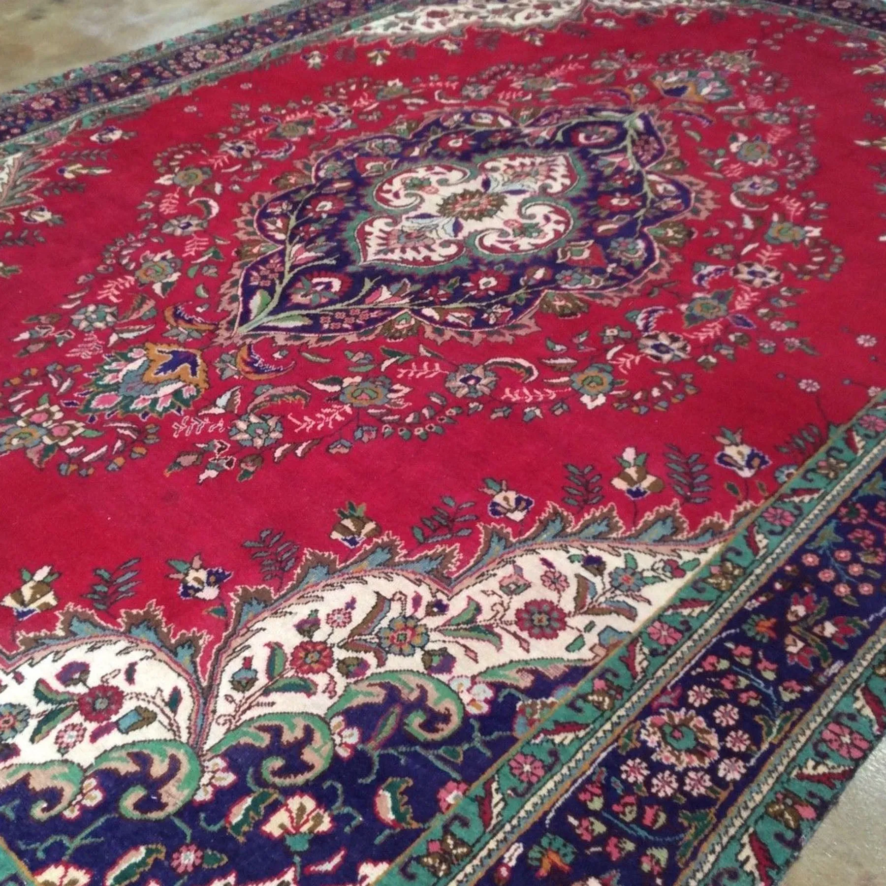 Hand-Knotted Traditional Mahal Design Wool Rug (Size 9.8 X 13.5) Brrsf-564